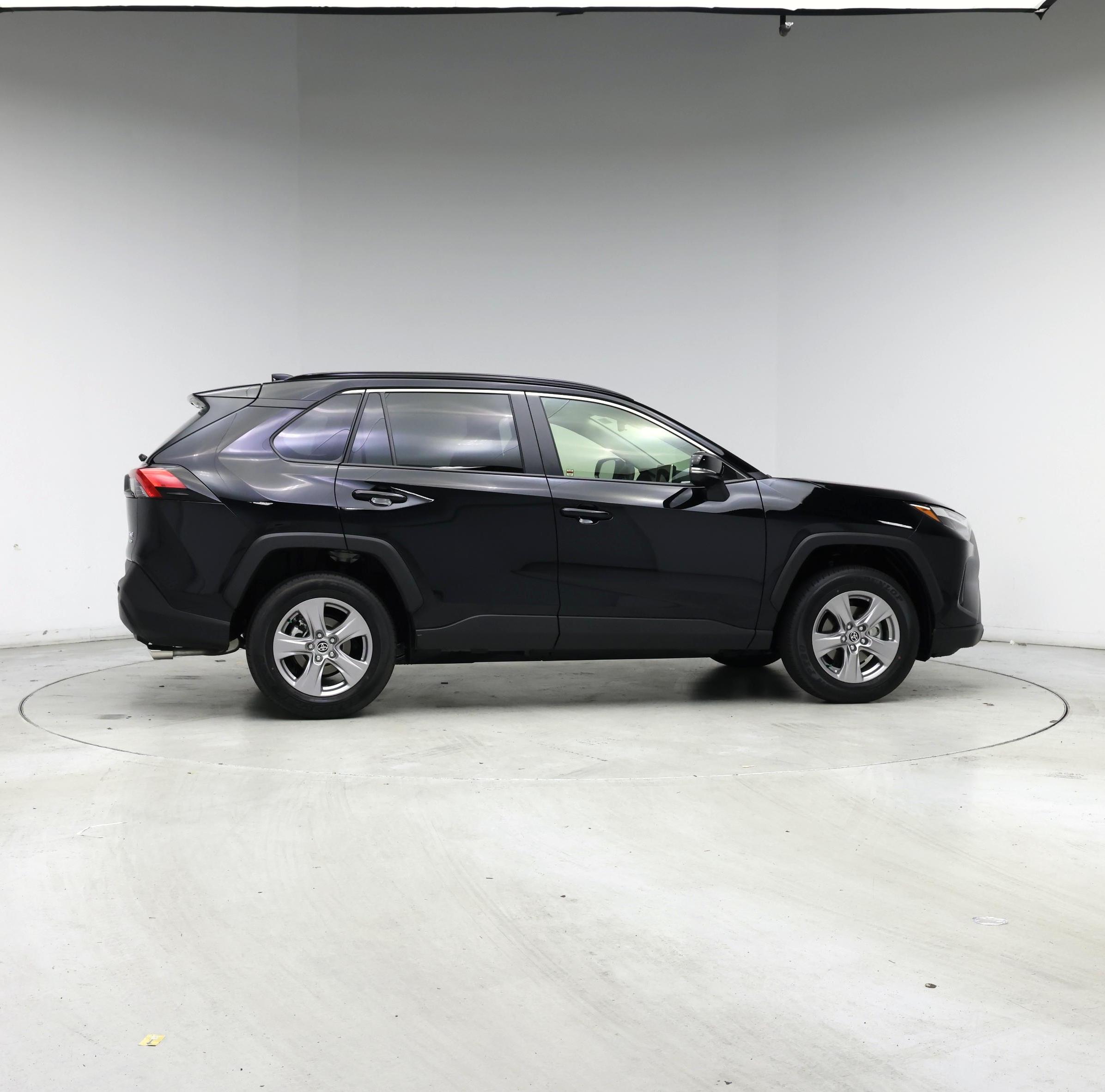 Thumbnail: 2025 Toyota RAV4 - 7