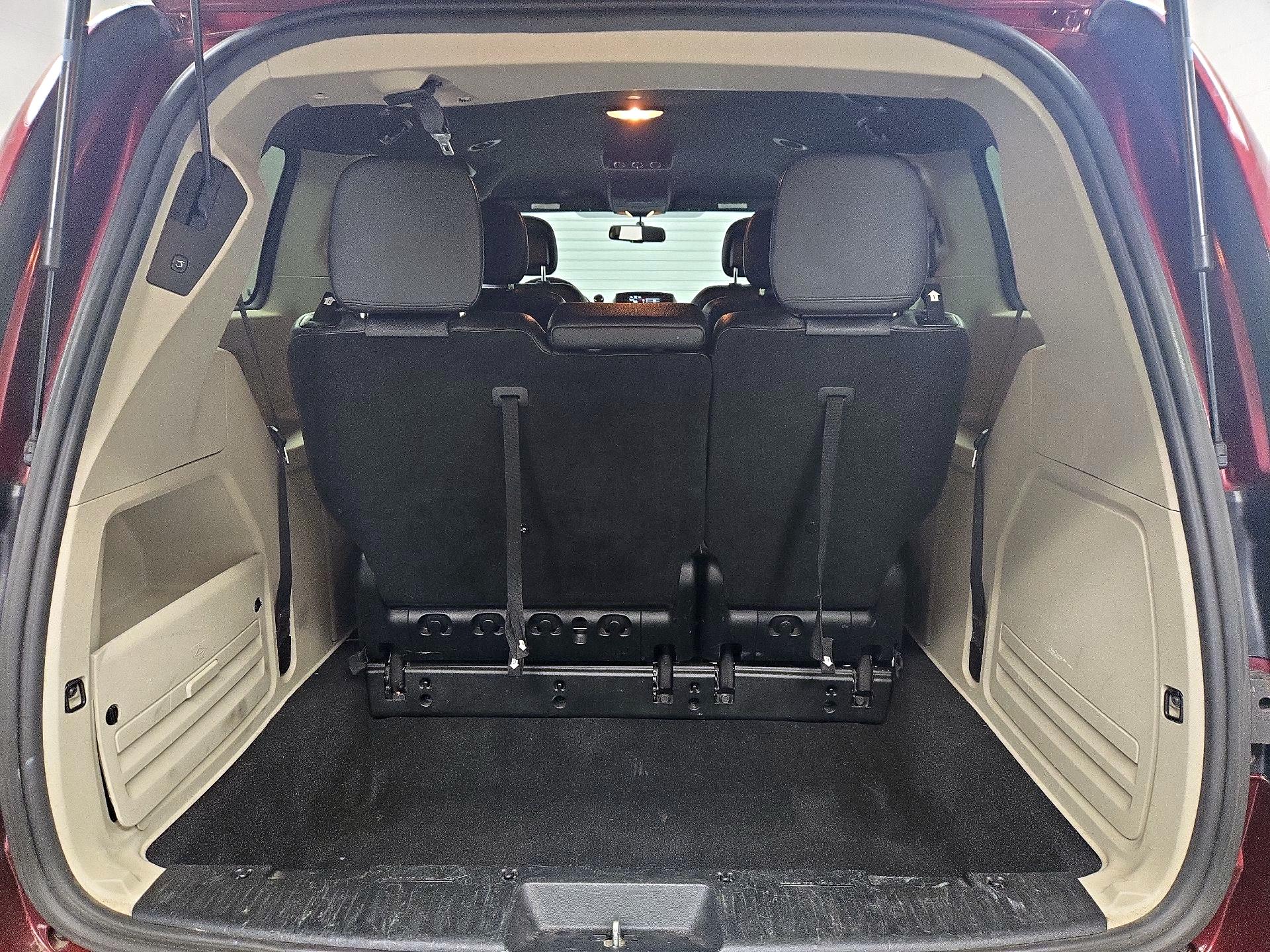 Thumbnail: 2017 Dodge Grand Caravan - 20