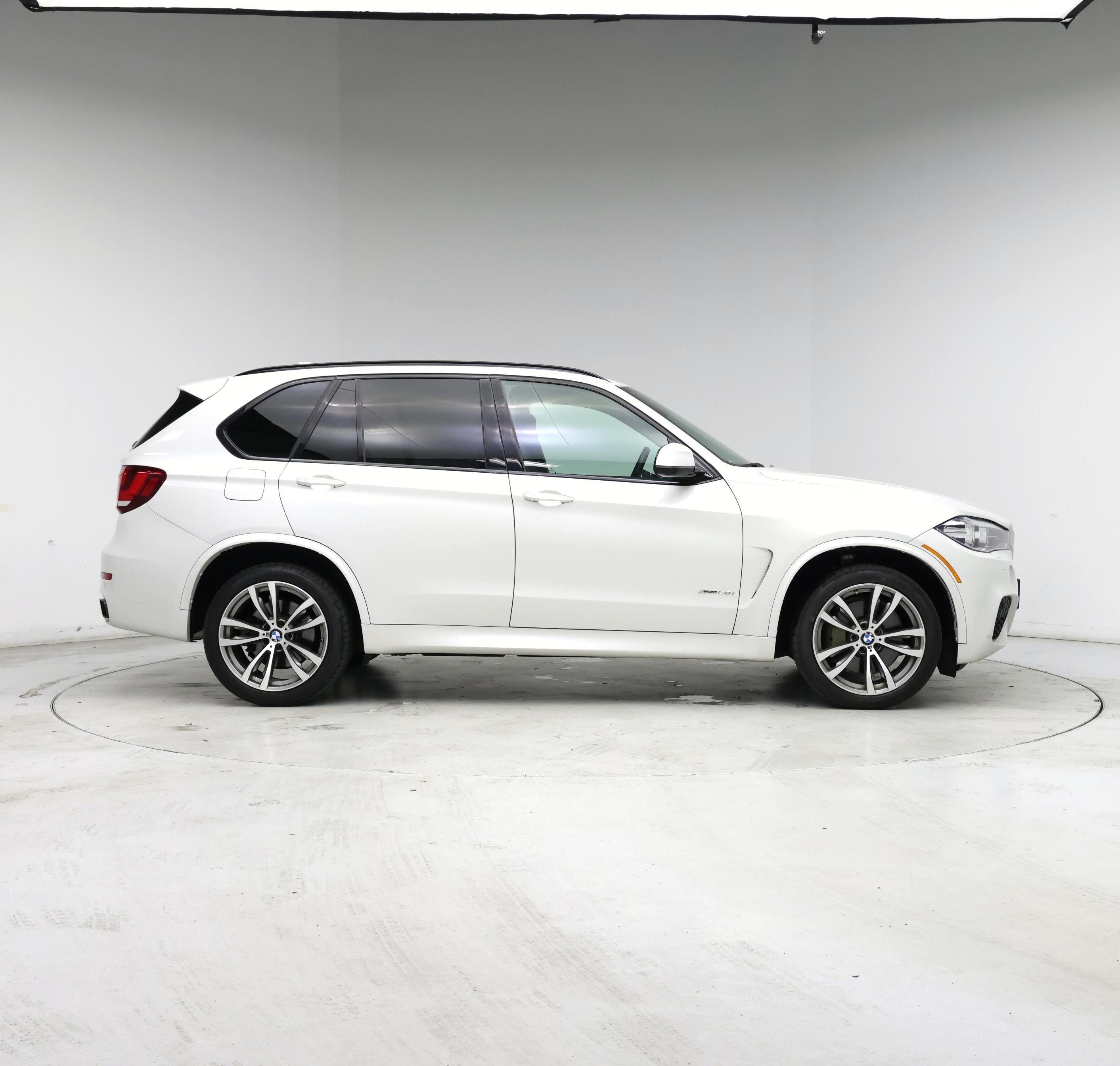 Thumbnail: 2017 BMW X5 - 7