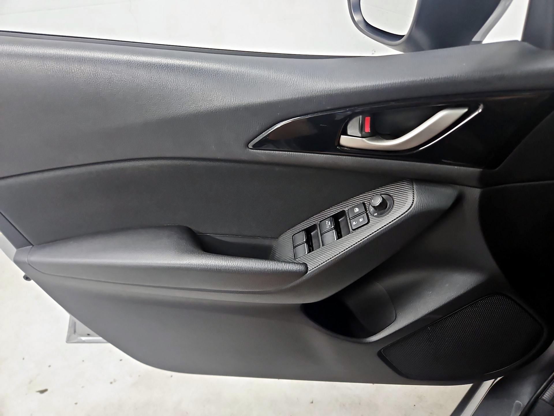 Thumbnail: 2014 Mazda Mazda3 - 12