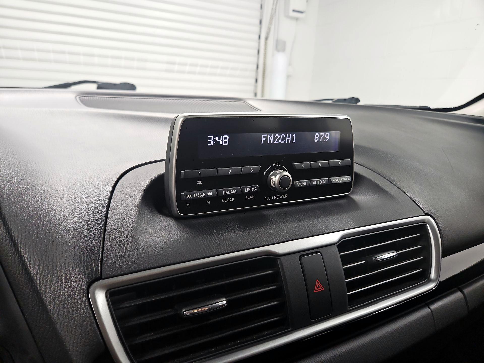 Thumbnail: 2014 Mazda Mazda3 - 14