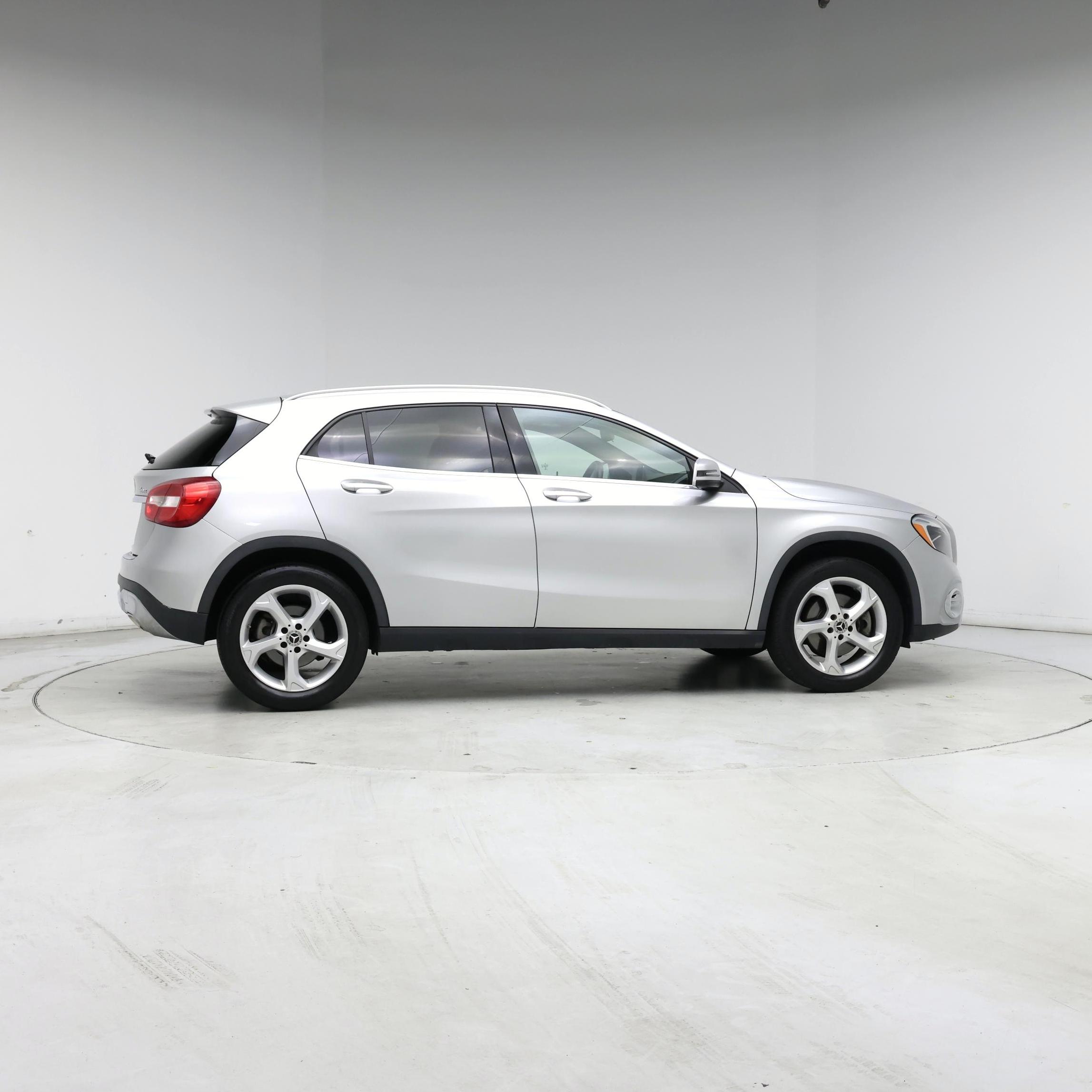 Thumbnail: 2018 Mercedes-Benz GLA - 7