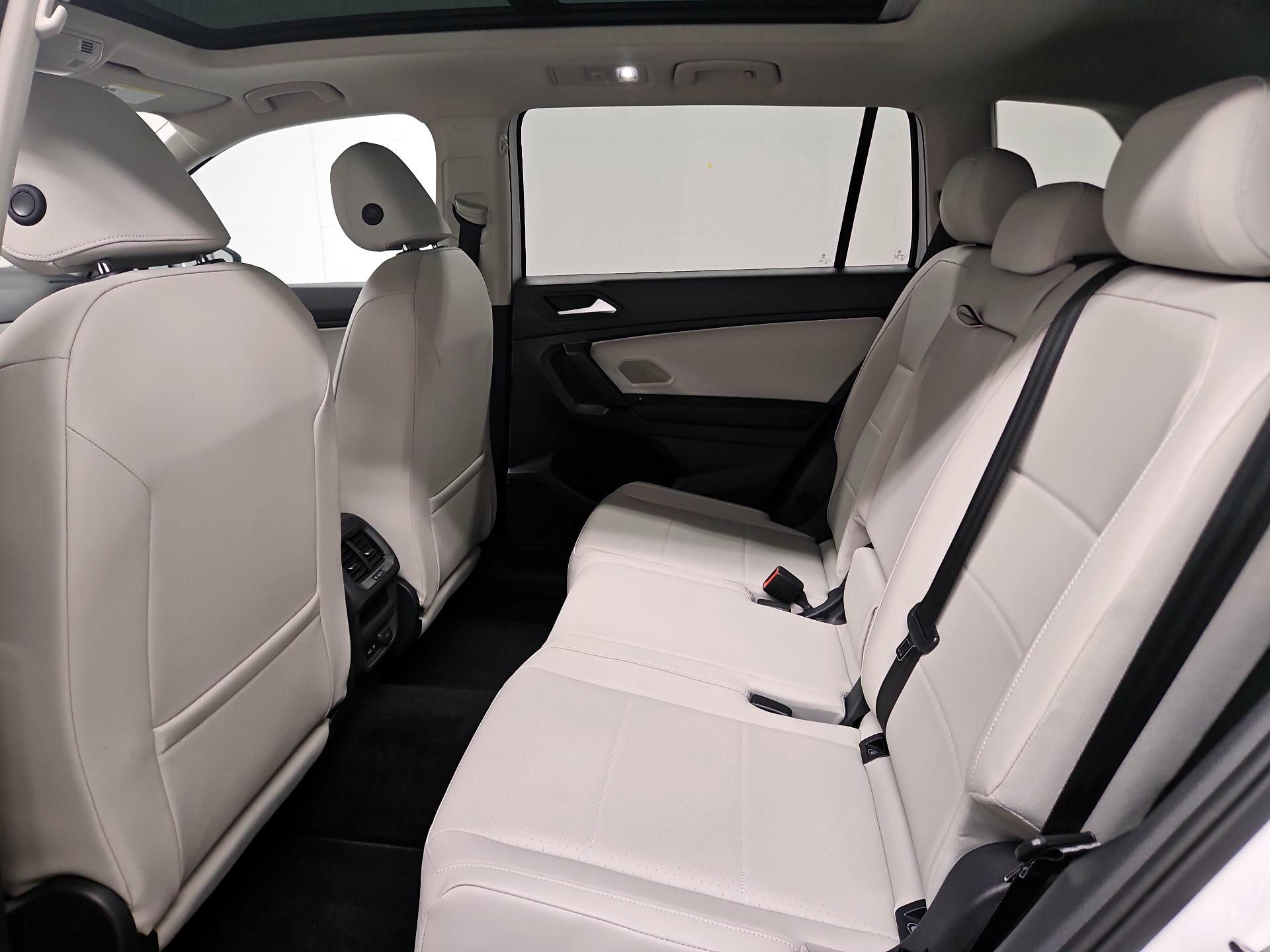 Thumbnail: 2019 Volkswagen Tiguan - 20