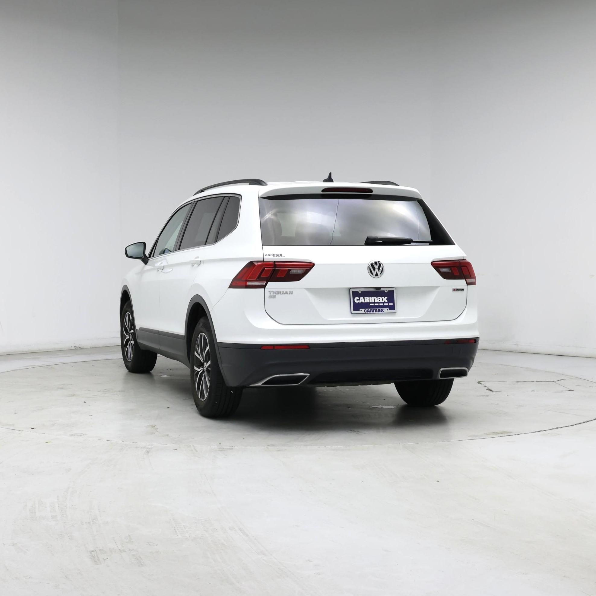 Thumbnail: 2019 Volkswagen Tiguan - 6