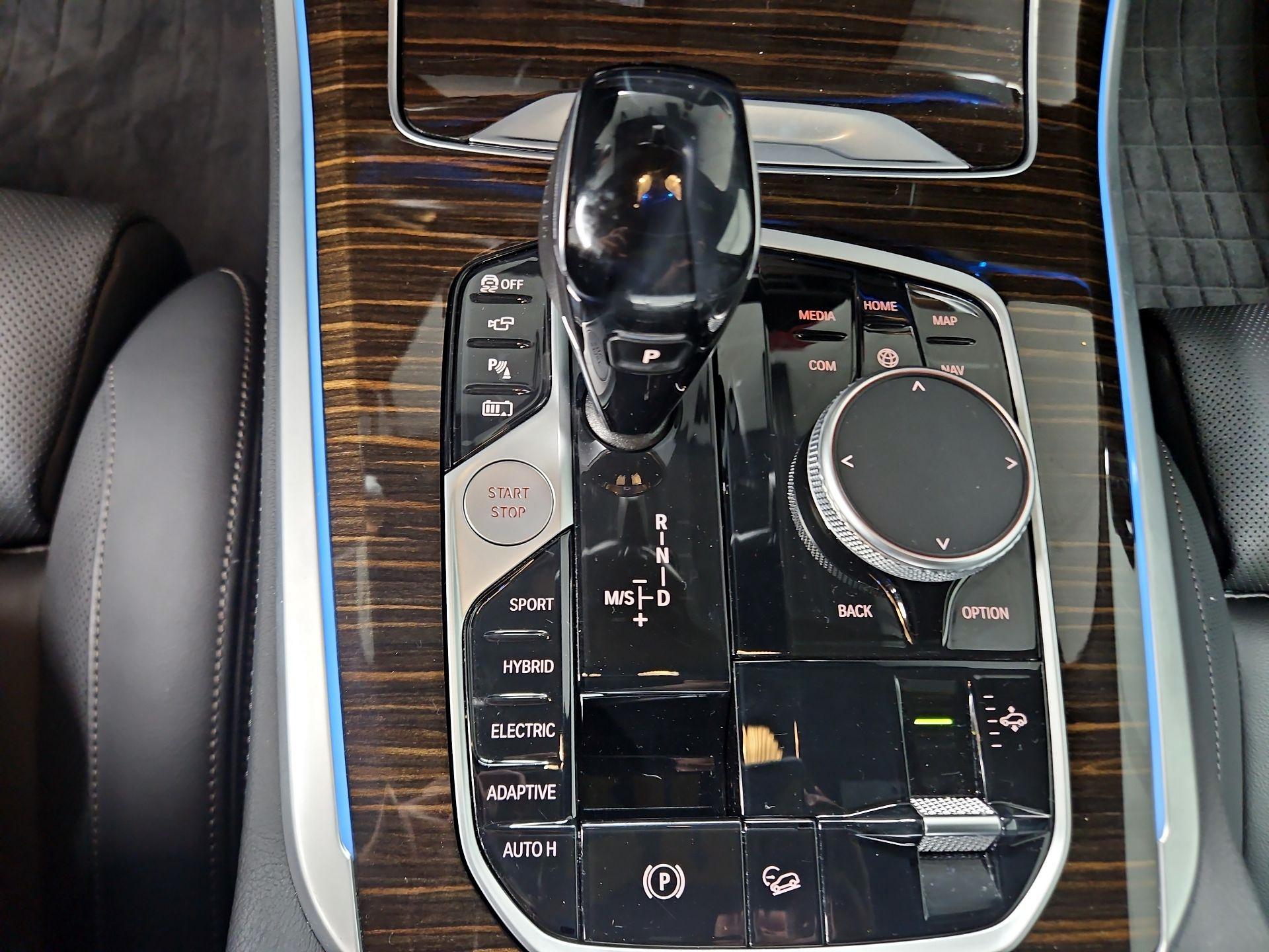 Thumbnail: 2021 BMW X5 - 18