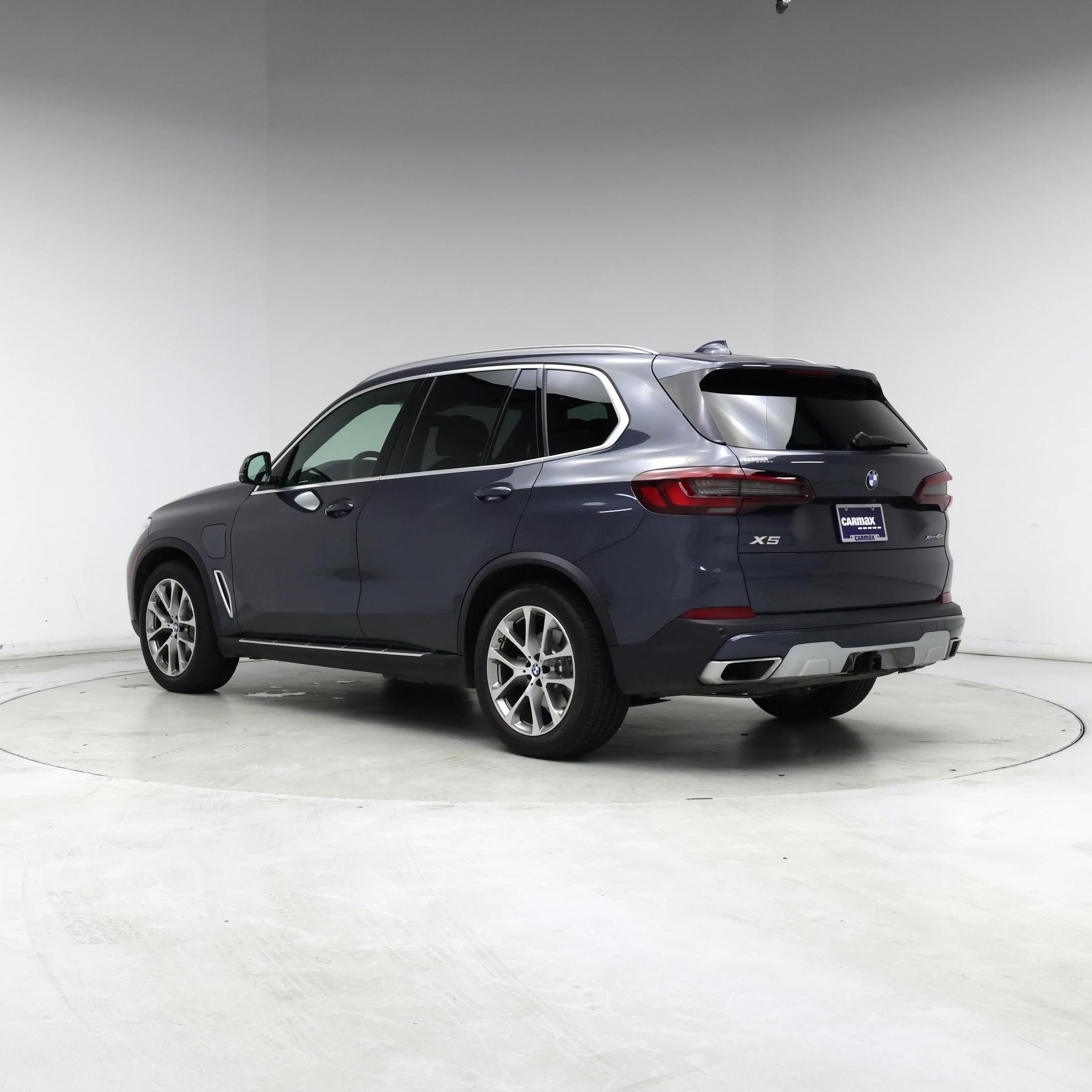 Thumbnail: 2021 BMW X5 - 2