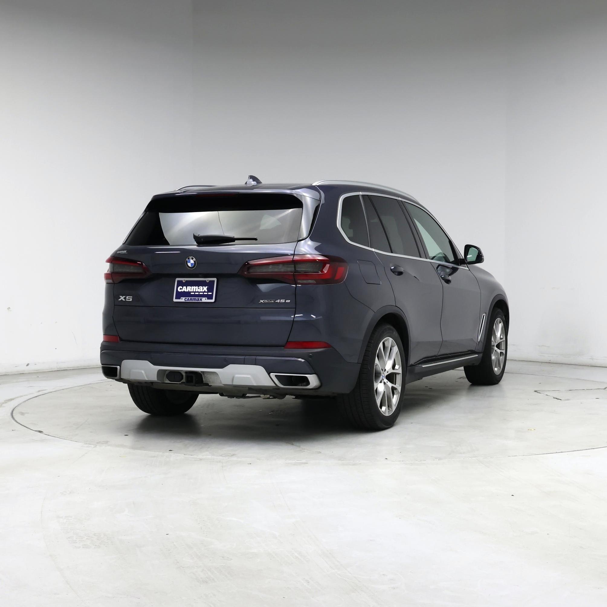 Thumbnail: 2021 BMW X5 - 8