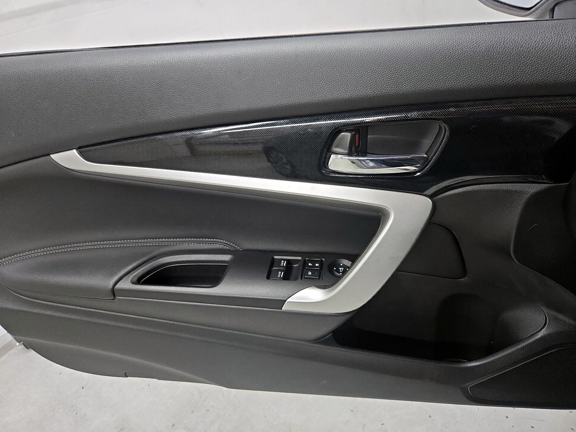 Thumbnail: 2015 Honda Accord - 12