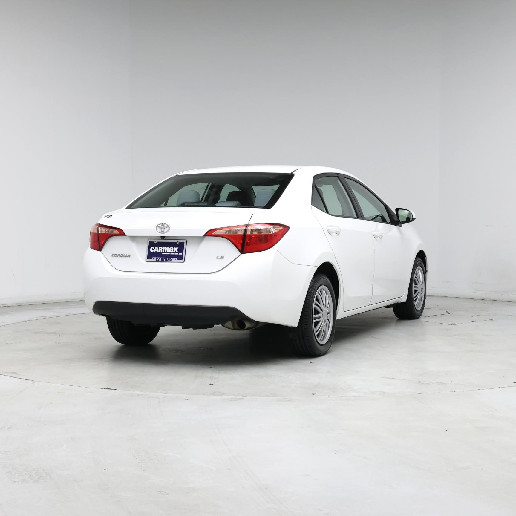Thumbnail: 2017 Toyota Corolla - 8