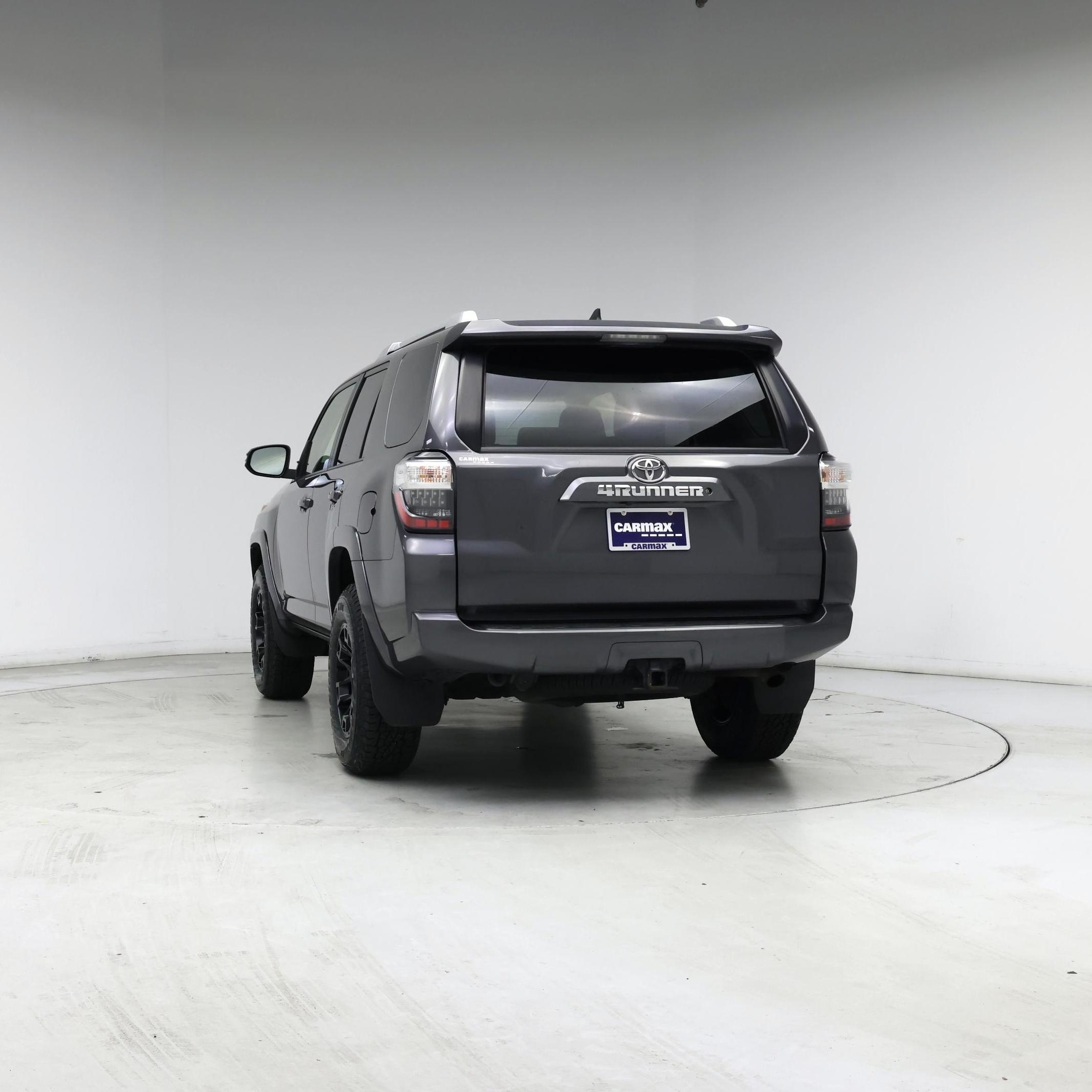 Thumbnail: 2018 Toyota 4Runner - 6