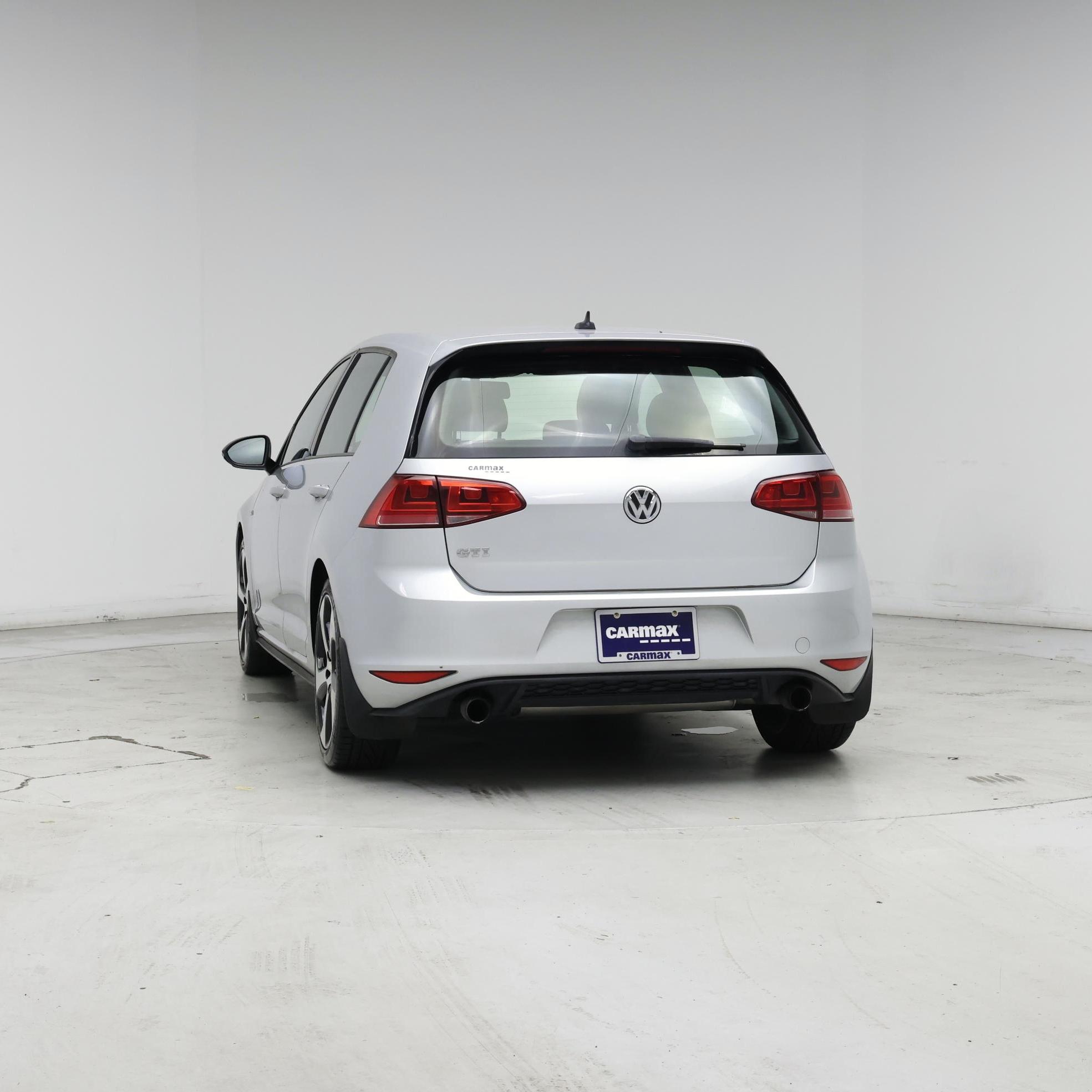 Thumbnail: 2017 Volkswagen Golf - 6