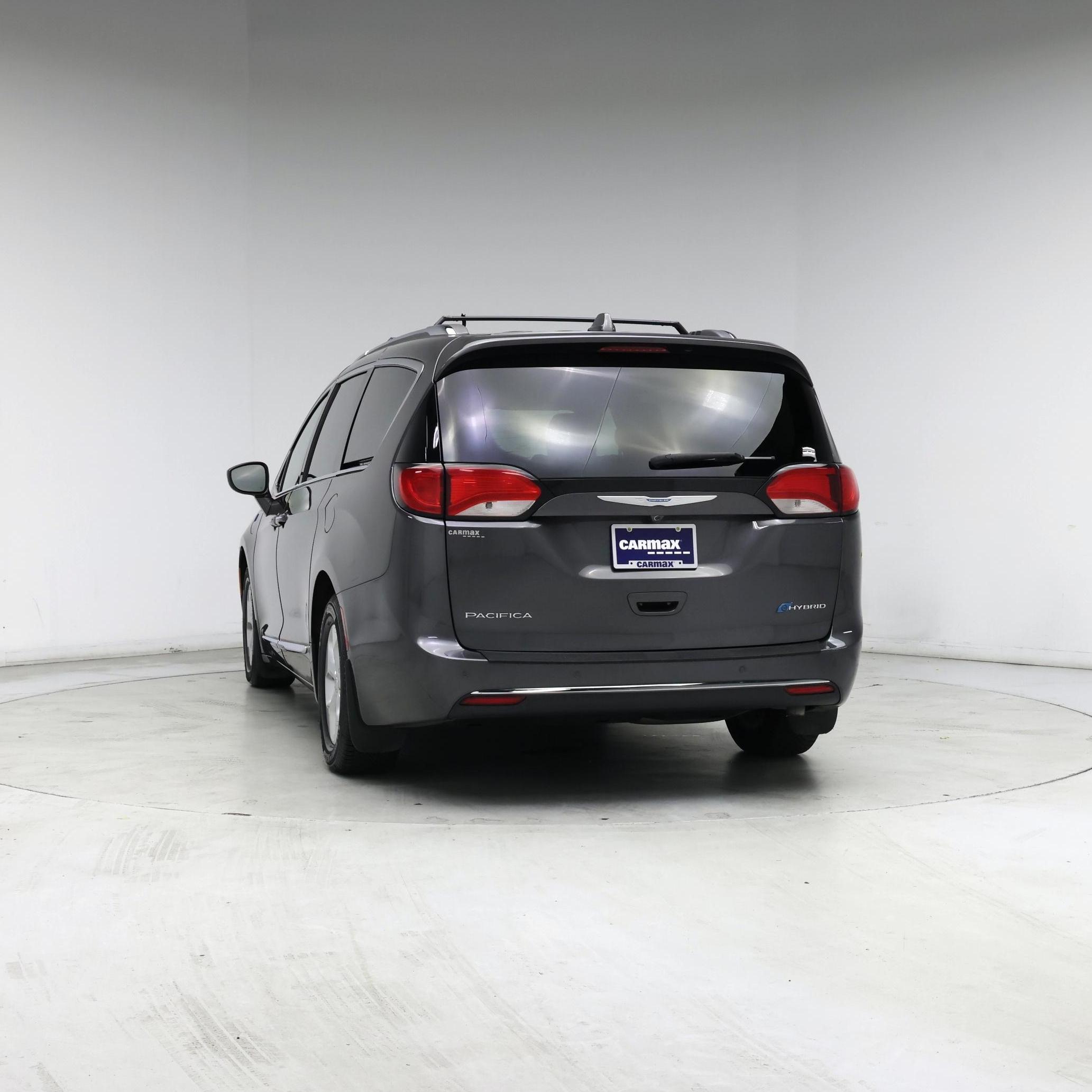 Thumbnail: 2018 Chrysler Pacifica - 6