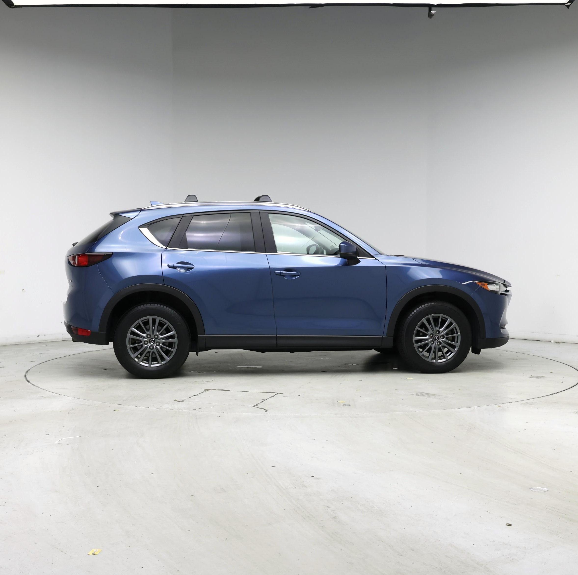 Thumbnail: 2017 Mazda CX-5 - 7