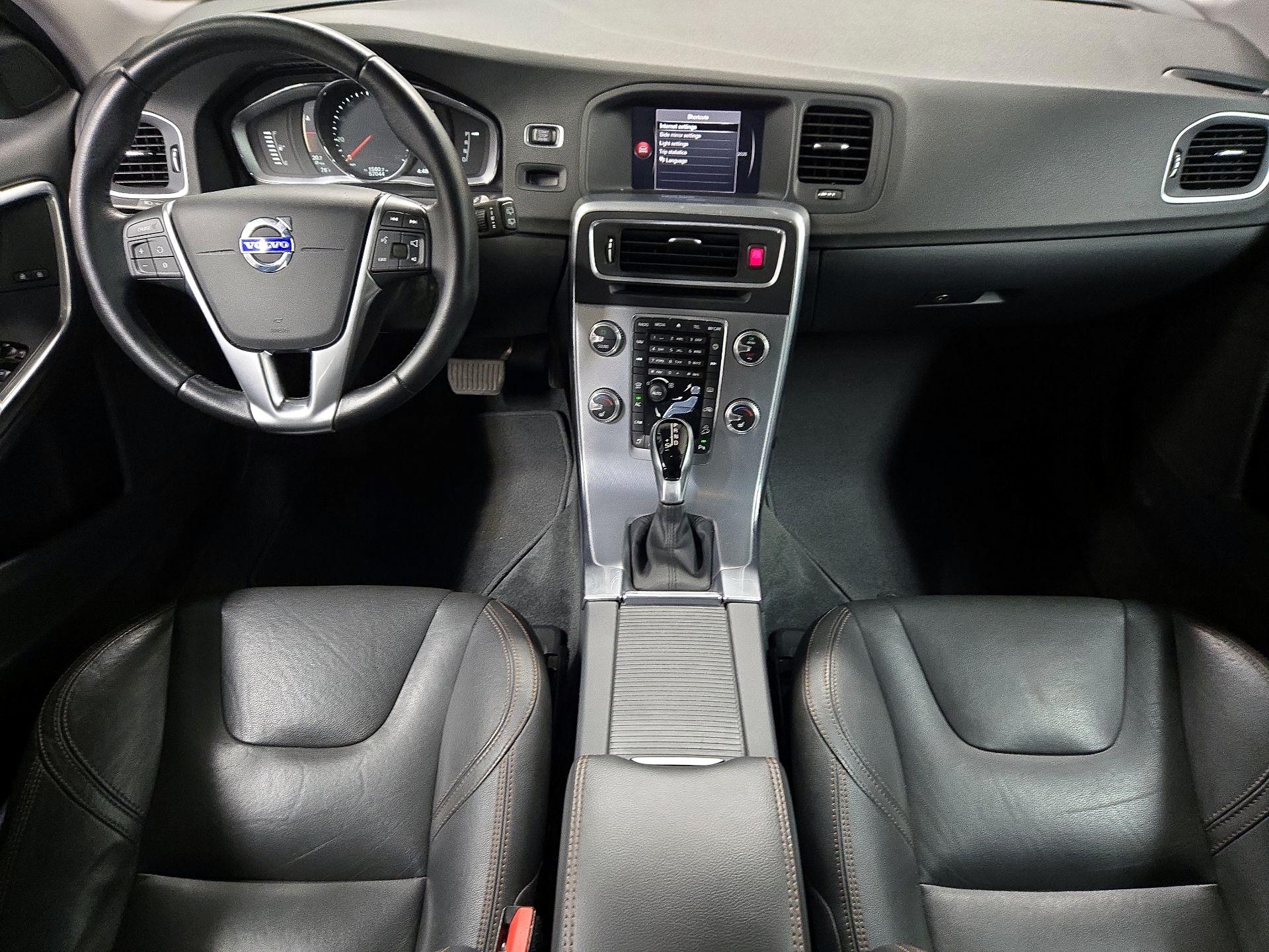 Thumbnail: 2017 Volvo S60 - 9