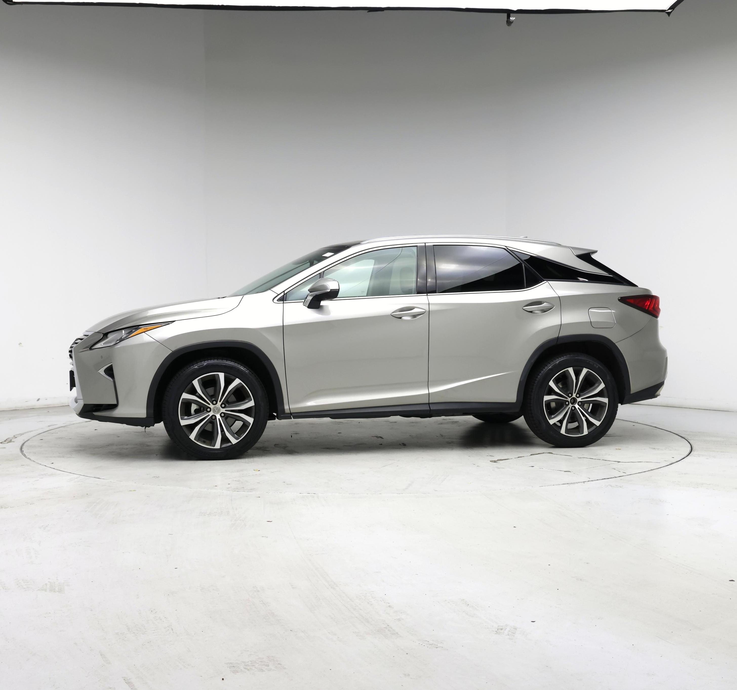 Thumbnail: 2017 Lexus RX - 3
