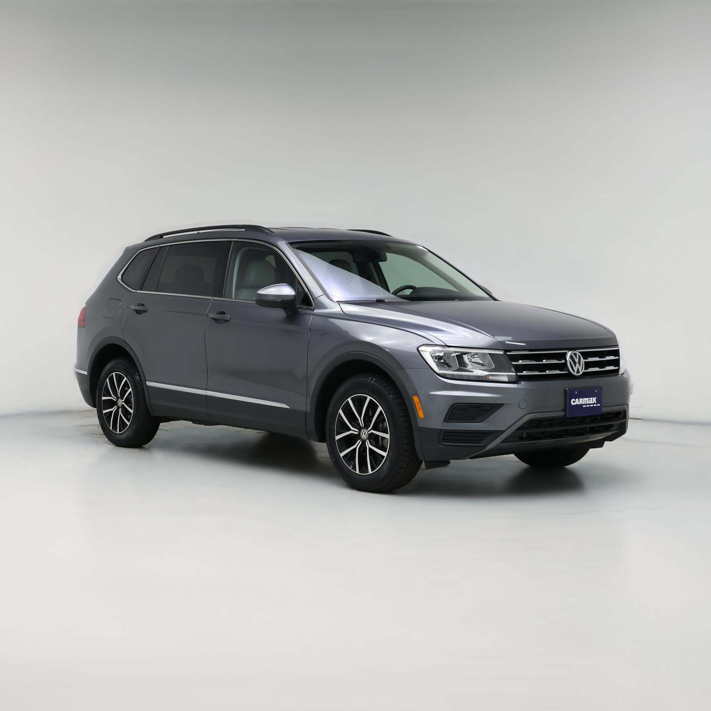 Thumbnail: 2021 Volkswagen Tiguan - 1