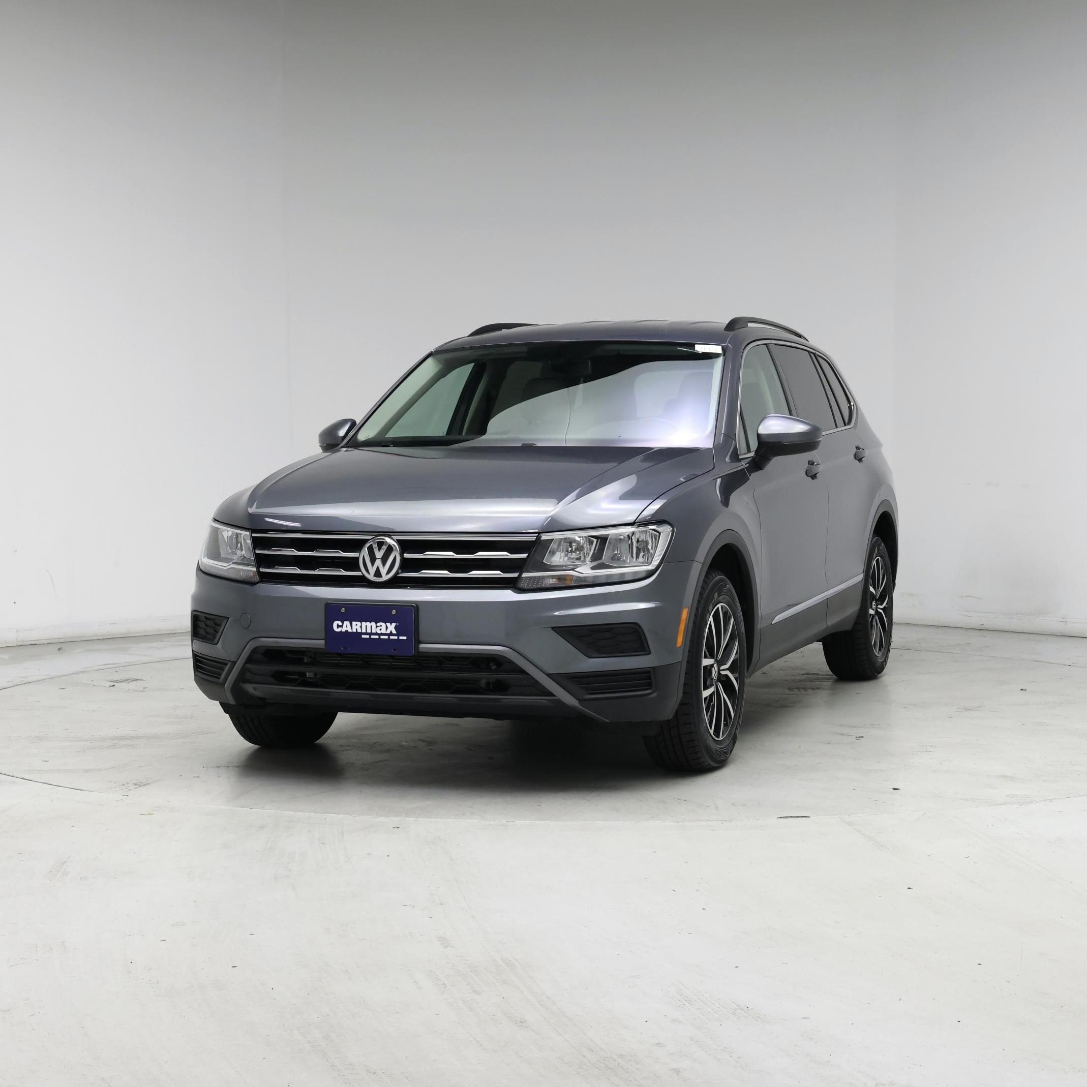Thumbnail: 2021 Volkswagen Tiguan - 4