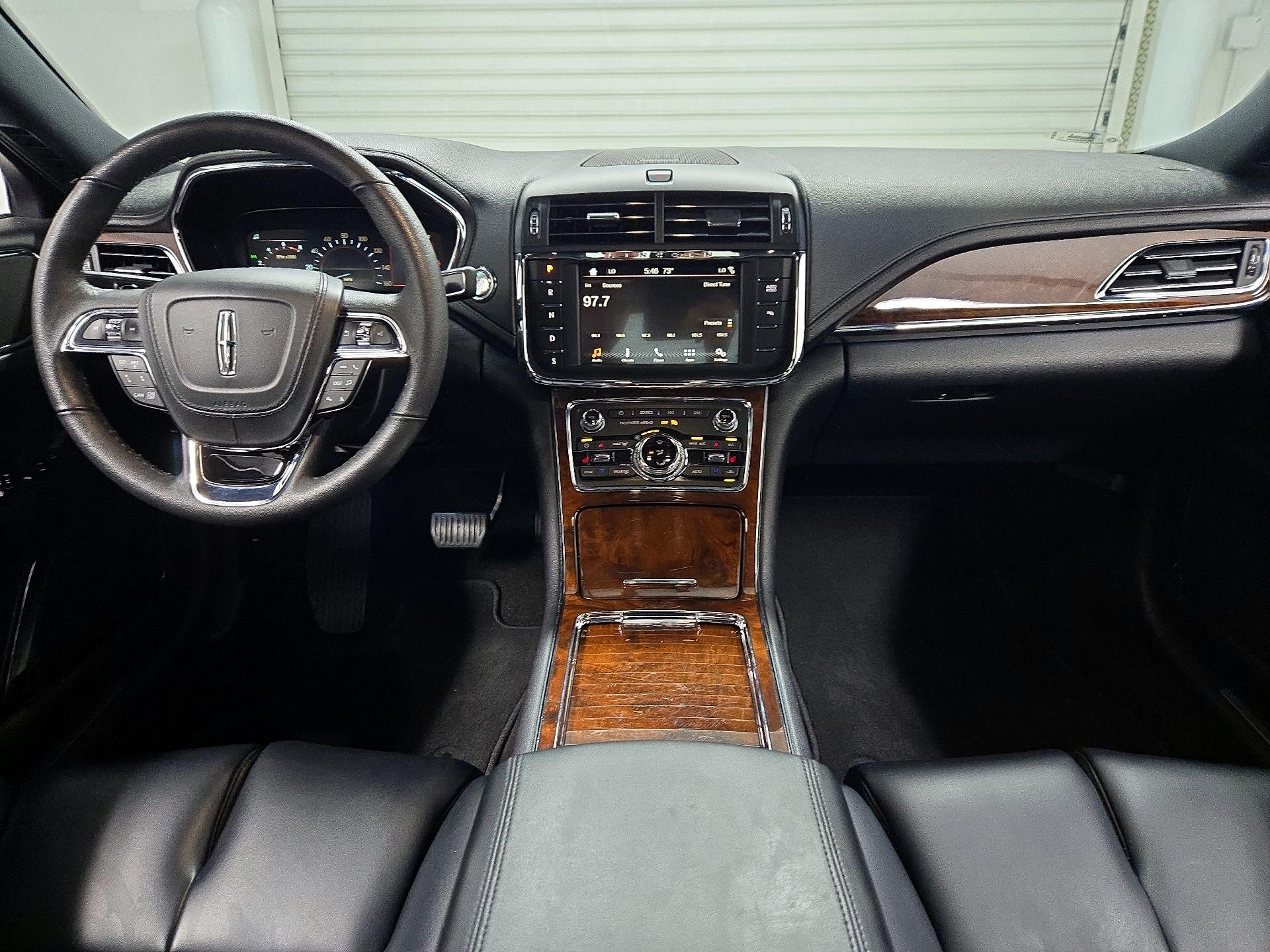 Thumbnail: 2019 Lincoln Continental - 9