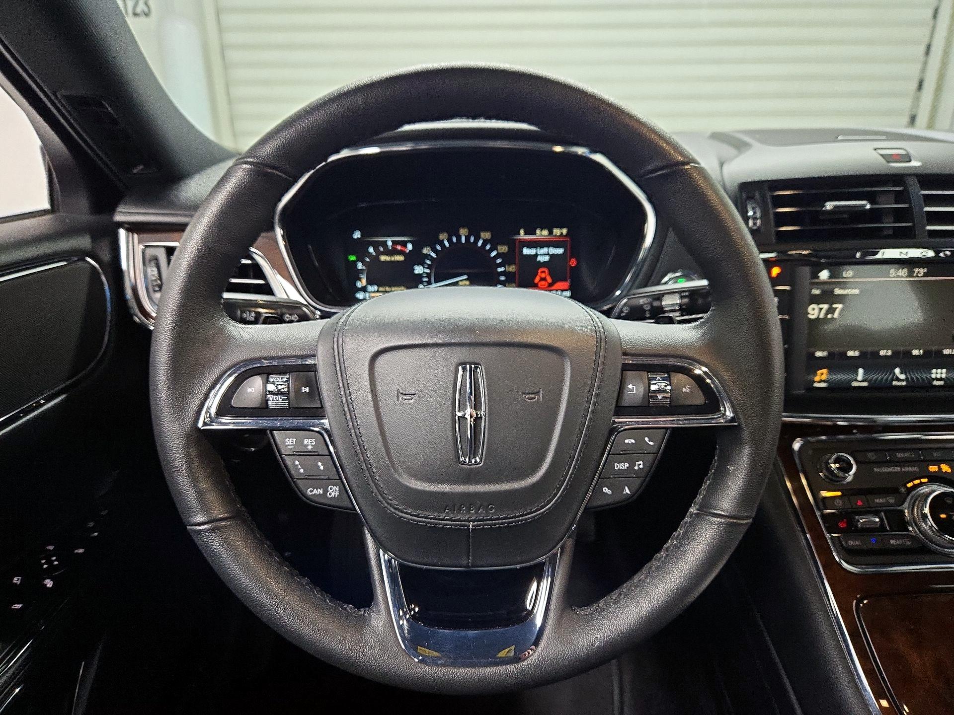 Thumbnail: 2019 Lincoln Continental - 10