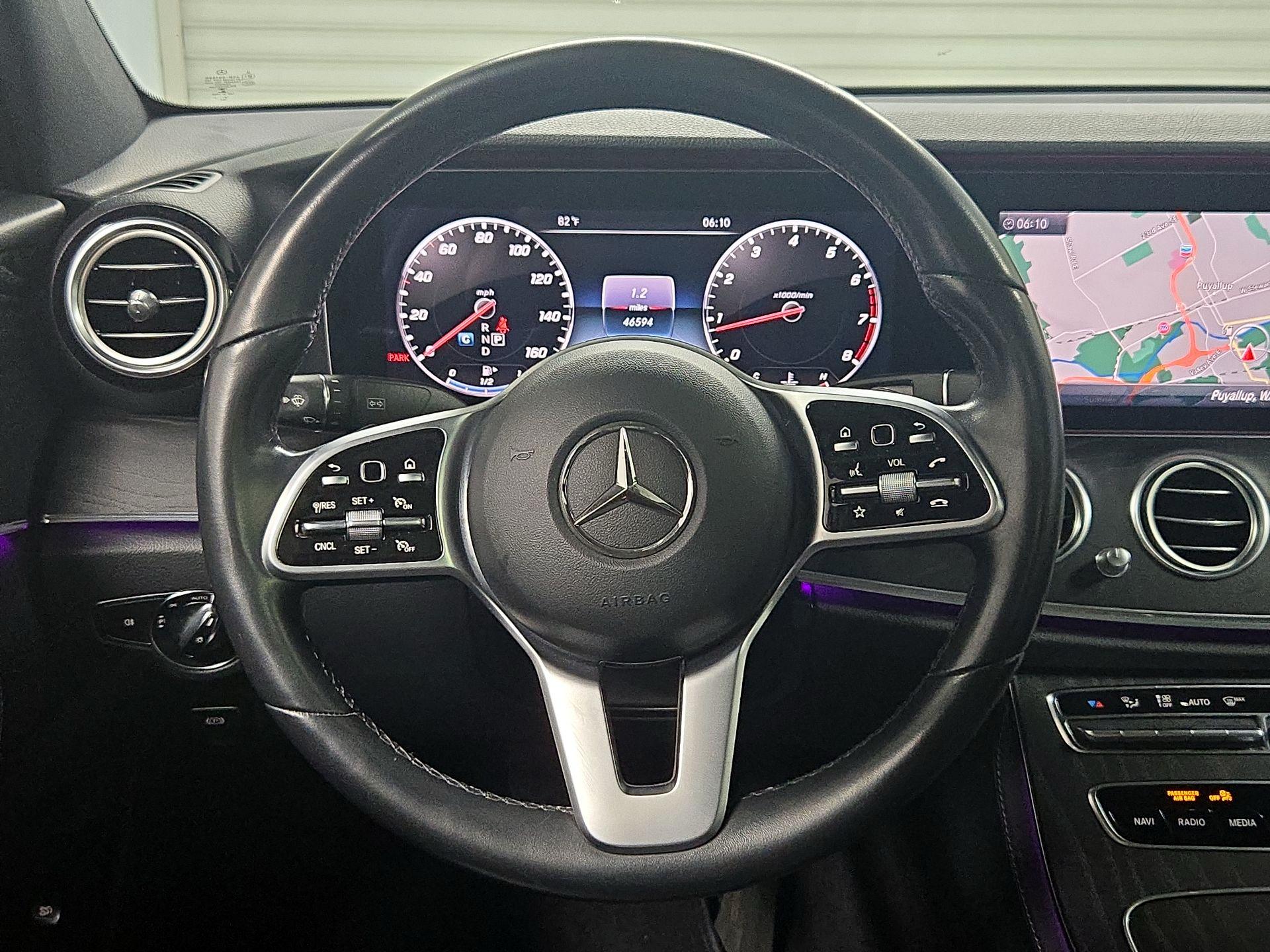 Thumbnail: 2020 Mercedes-Benz E-Class - 10