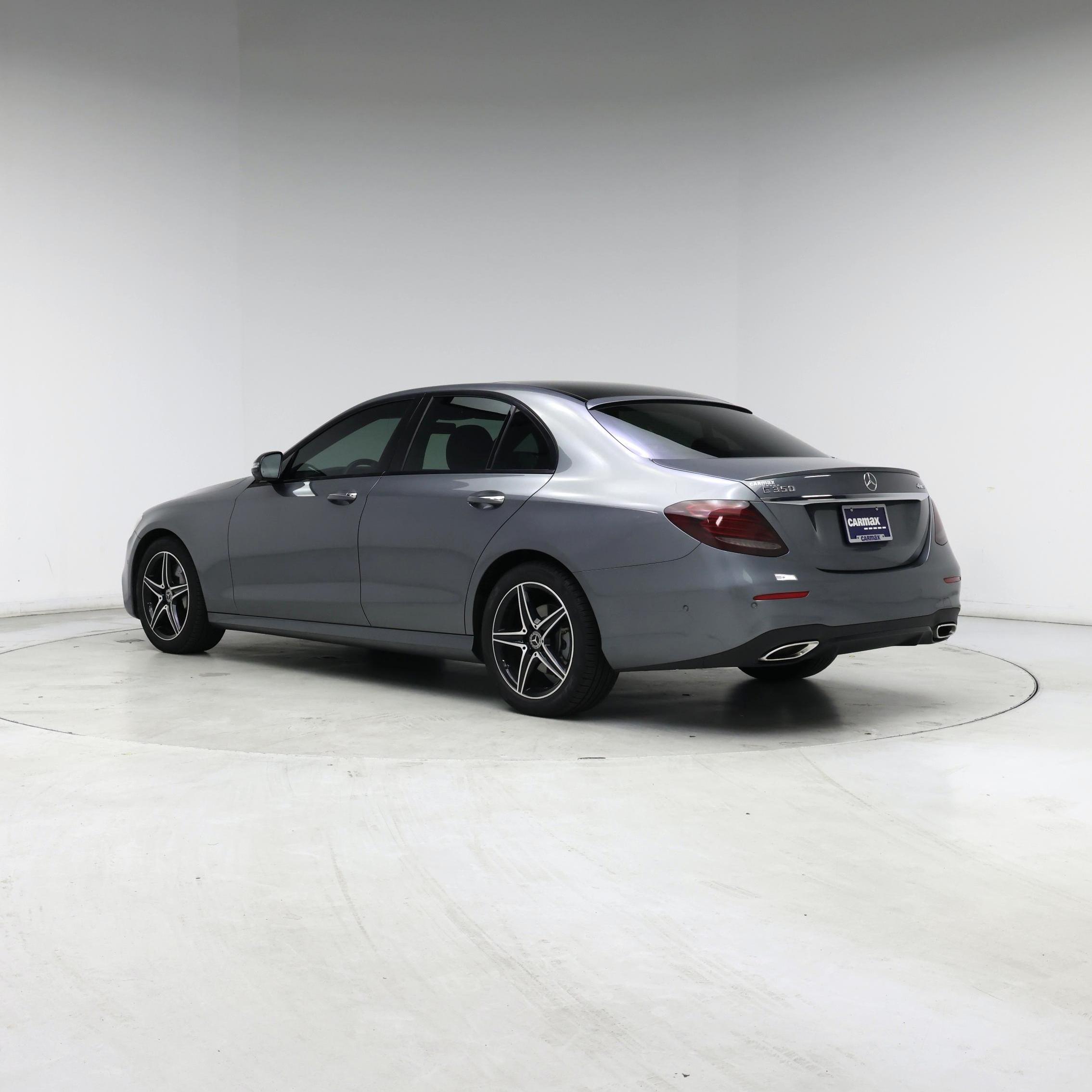 Thumbnail: 2020 Mercedes-Benz E-Class - 2