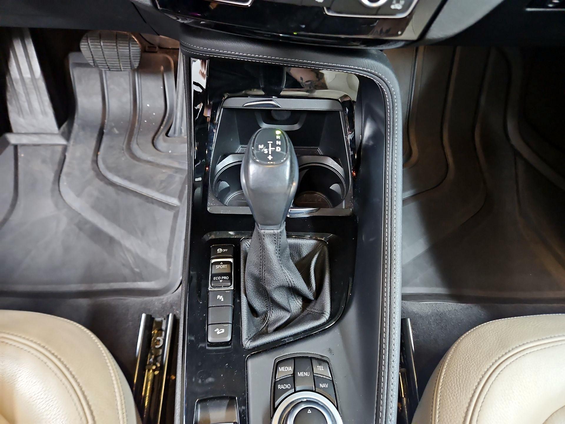 Thumbnail: 2016 BMW X1 - 18