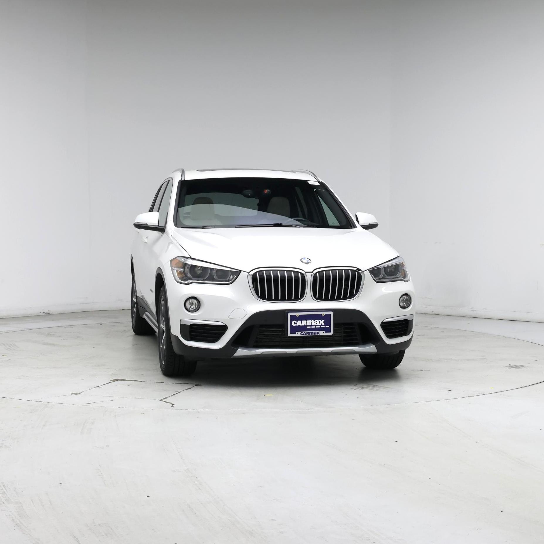 Thumbnail: 2016 BMW X1 - 5