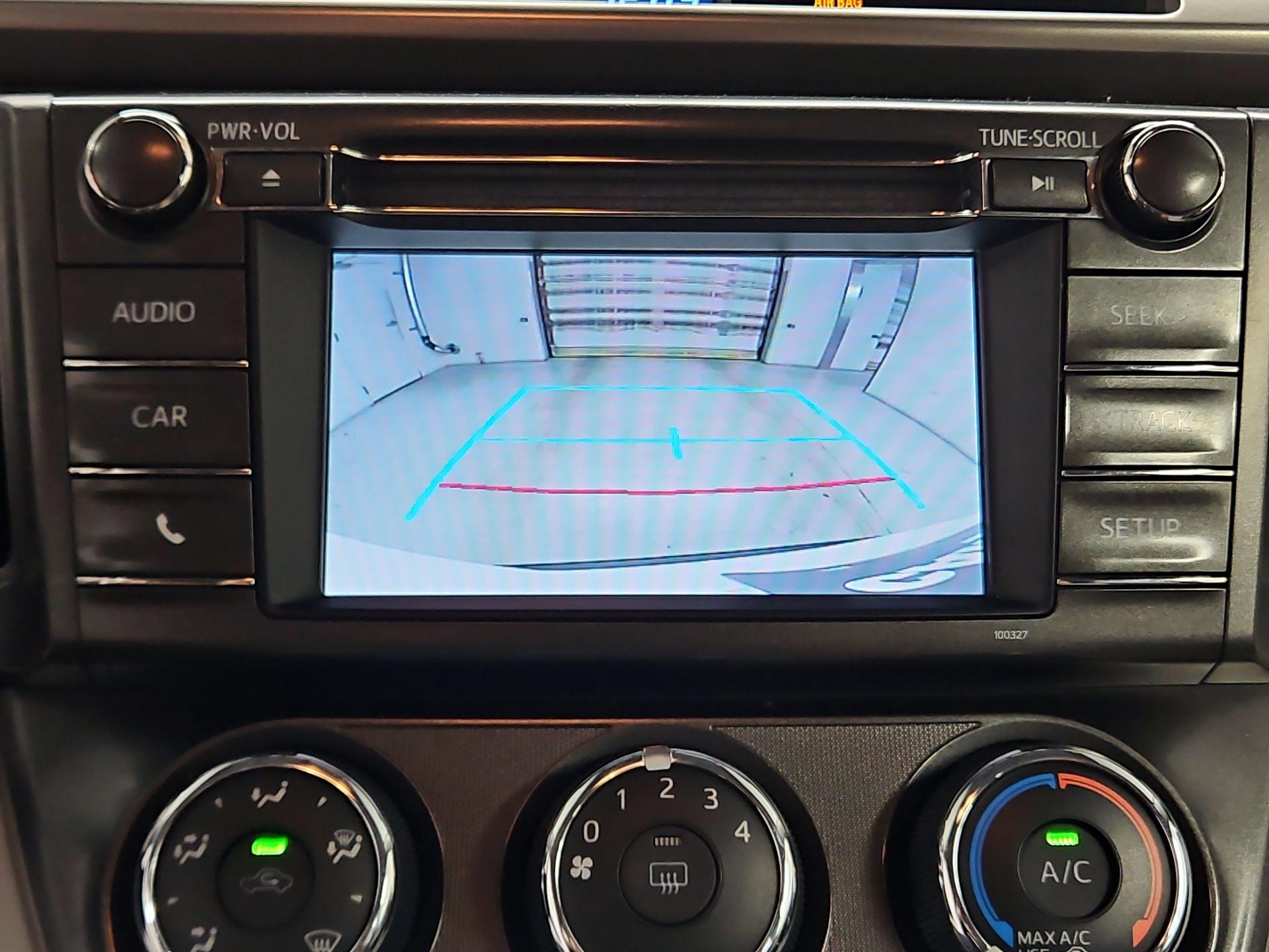 Thumbnail: 2015 Toyota RAV4 - 14