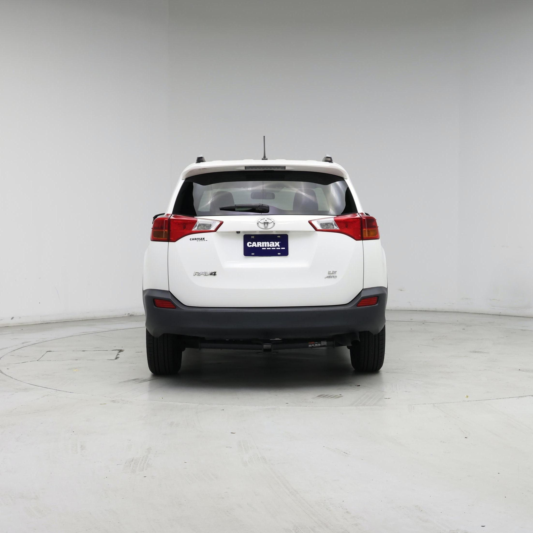 Thumbnail: 2015 Toyota RAV4 - 6
