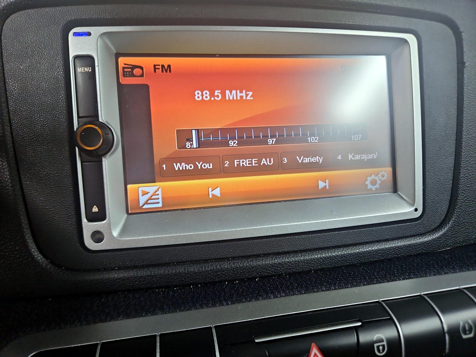 Thumbnail: 2015 smart fortwo - 13