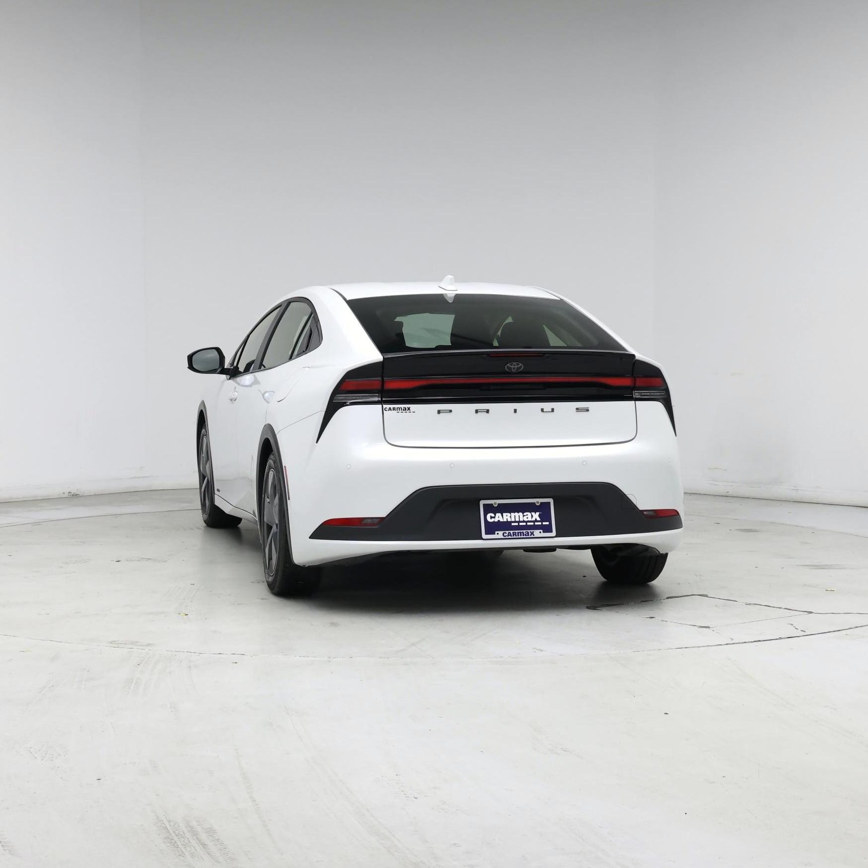 Thumbnail: 2024 Toyota Prius - 6
