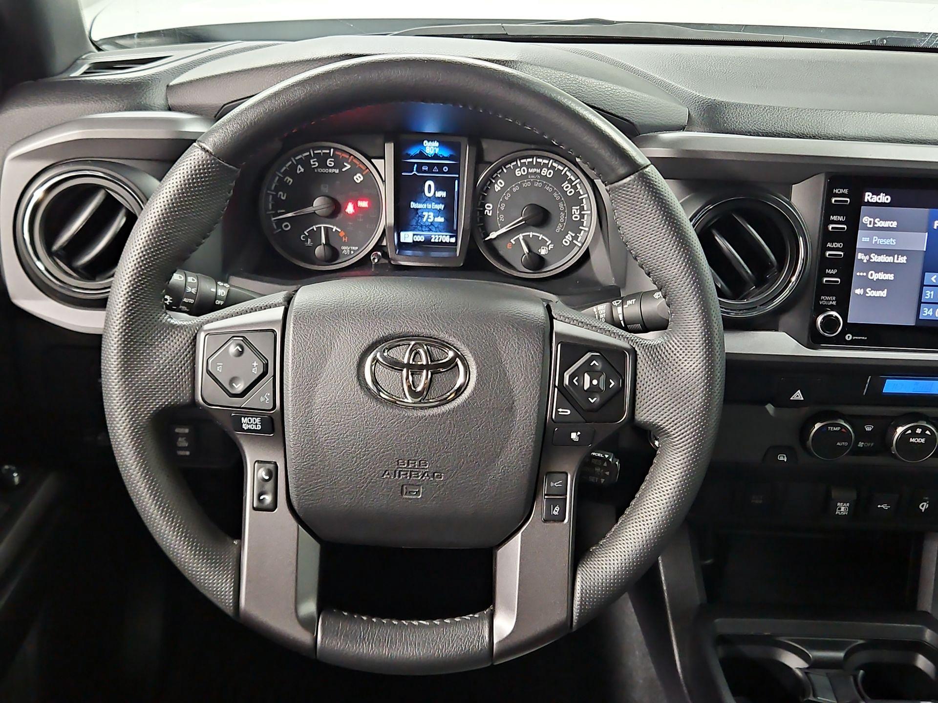 Thumbnail: 2022 Toyota Tacoma - 10