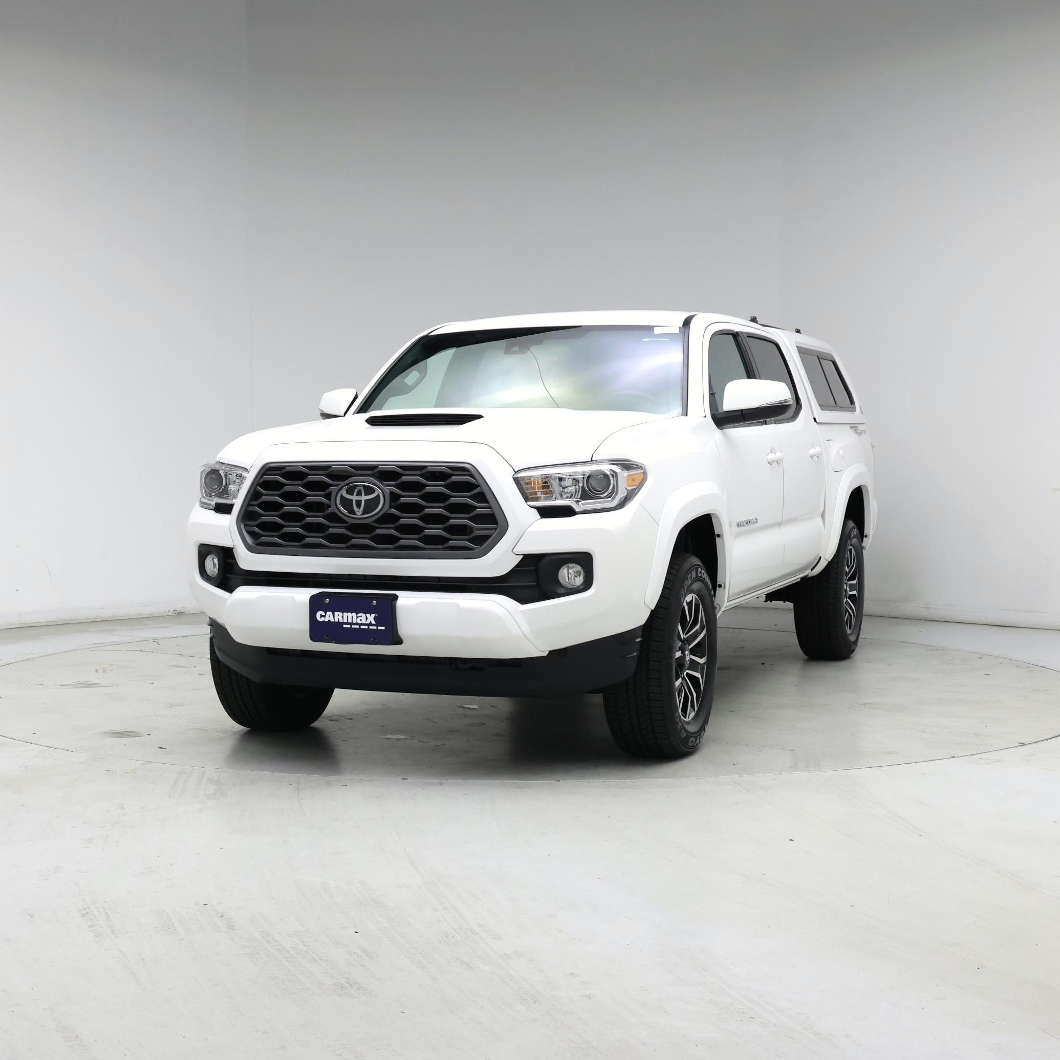 Thumbnail: 2022 Toyota Tacoma - 4