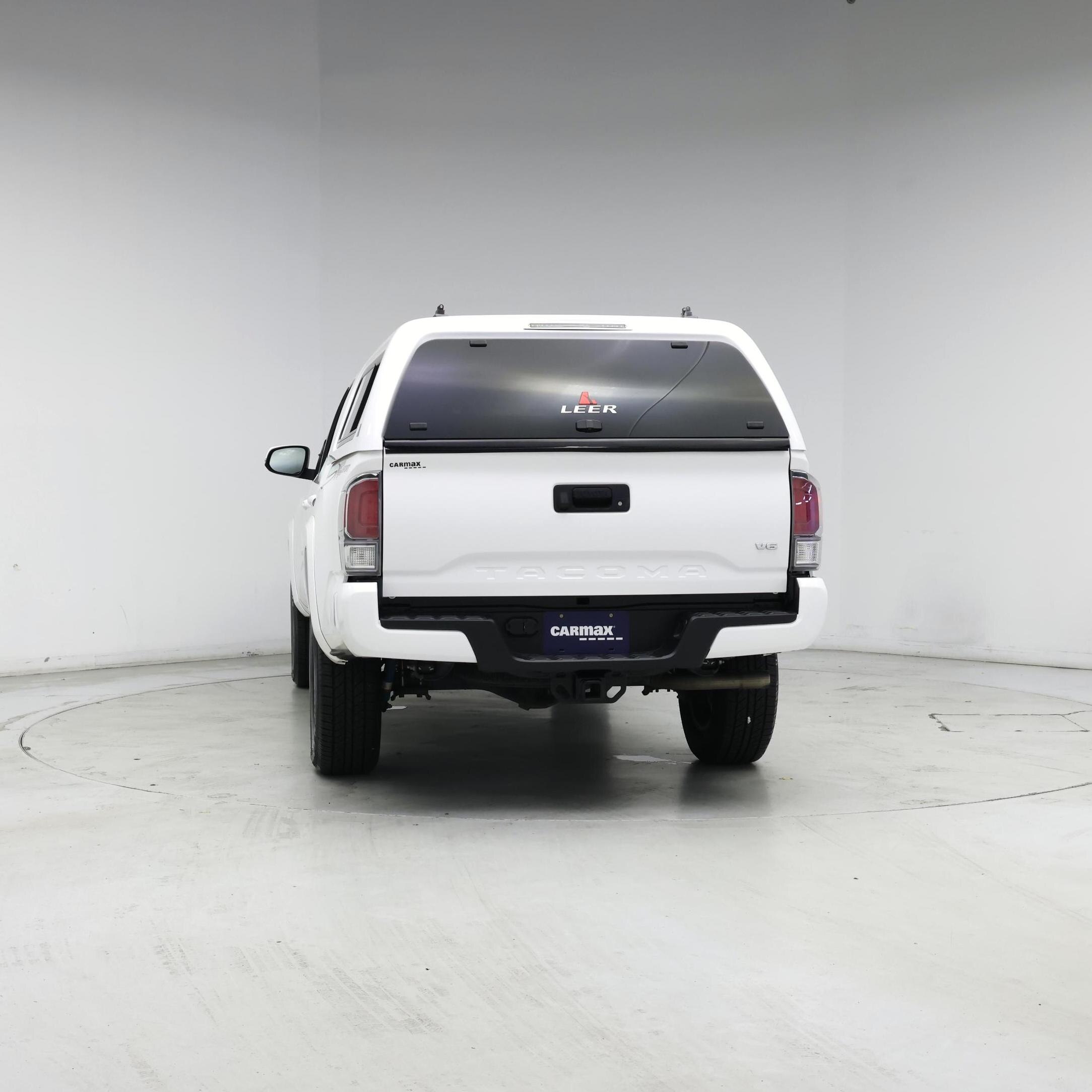 Thumbnail: 2022 Toyota Tacoma - 6