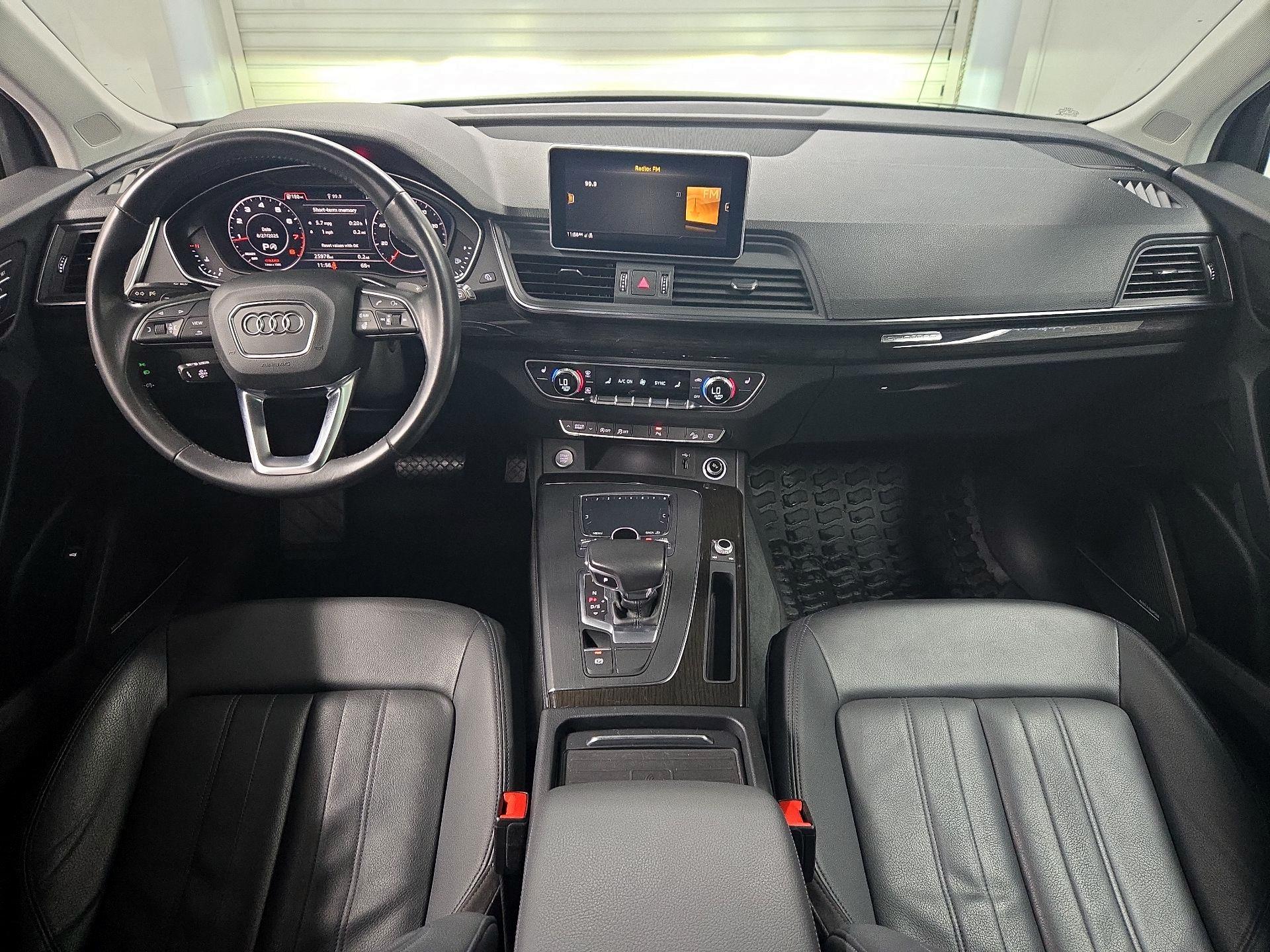 Thumbnail: 2019 Audi Q5 - 9