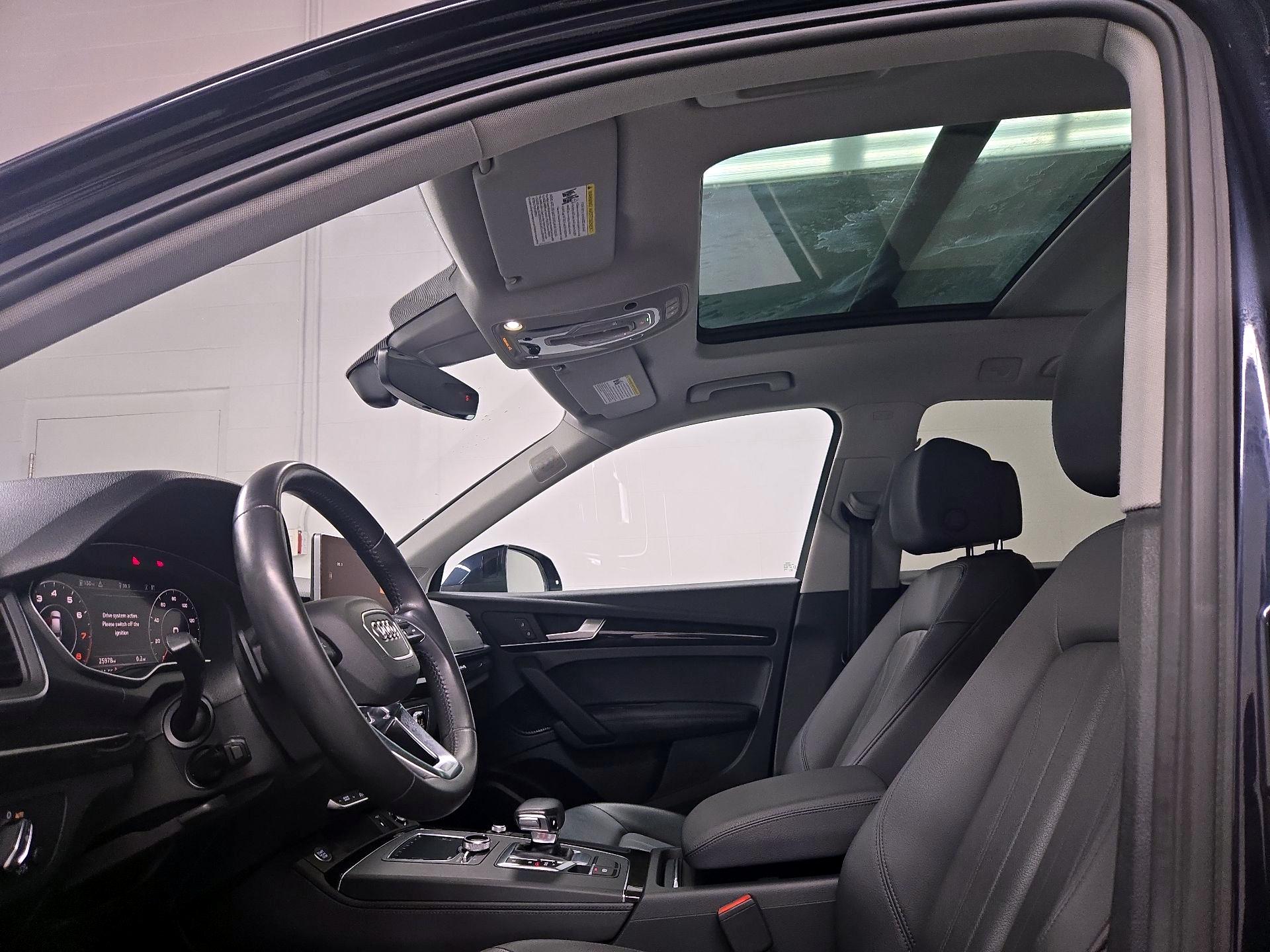 Thumbnail: 2019 Audi Q5 - 20