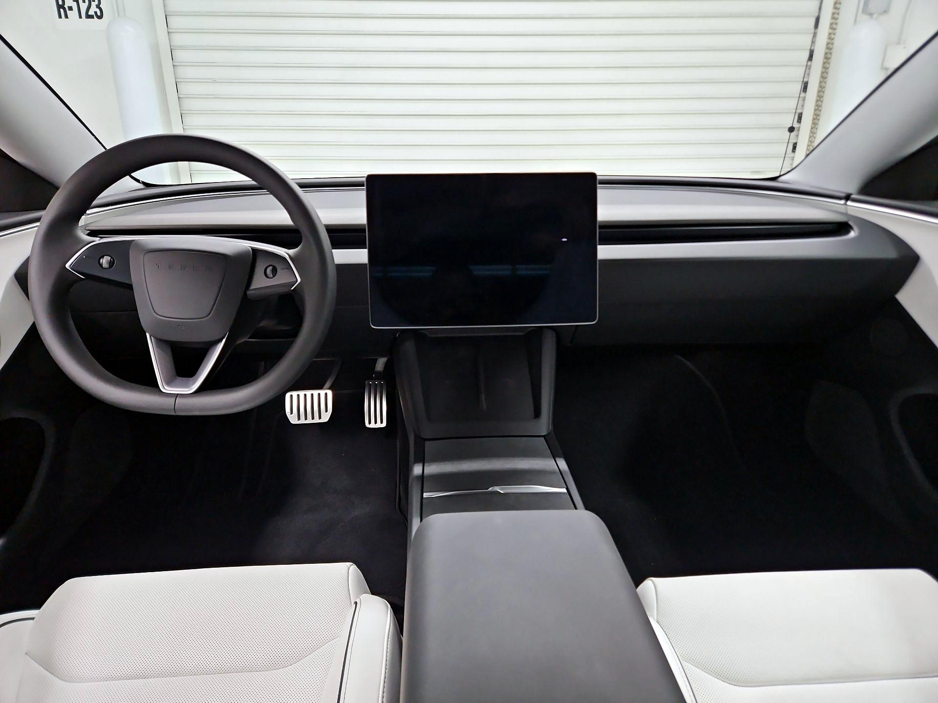 Thumbnail: 2024 Tesla Model 3 - 9