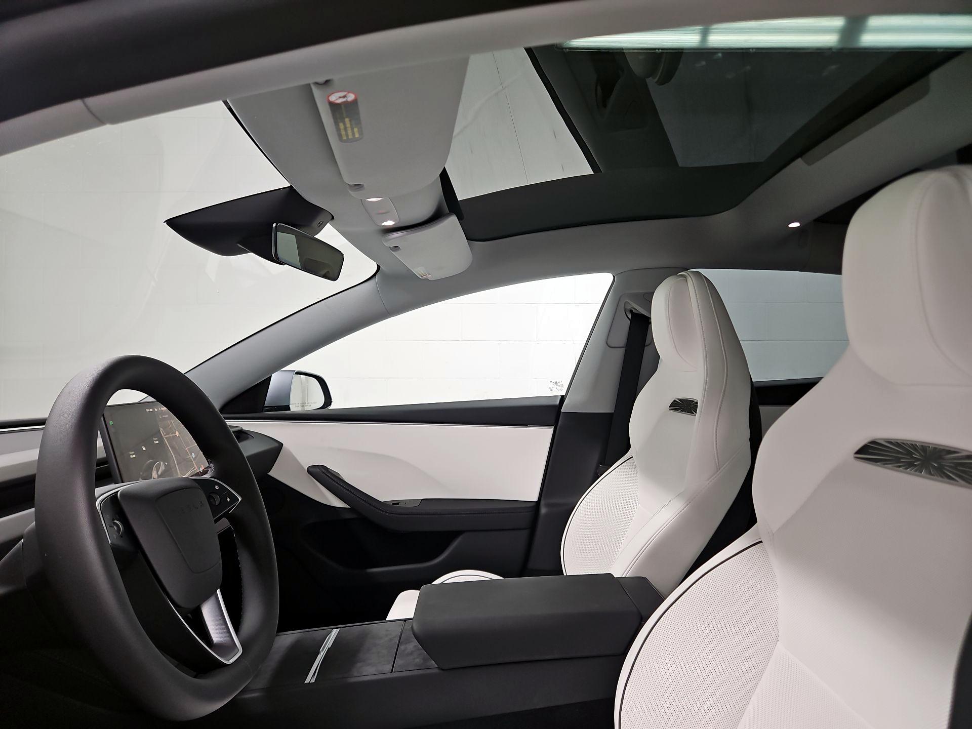 Thumbnail: 2024 Tesla Model 3 - 18