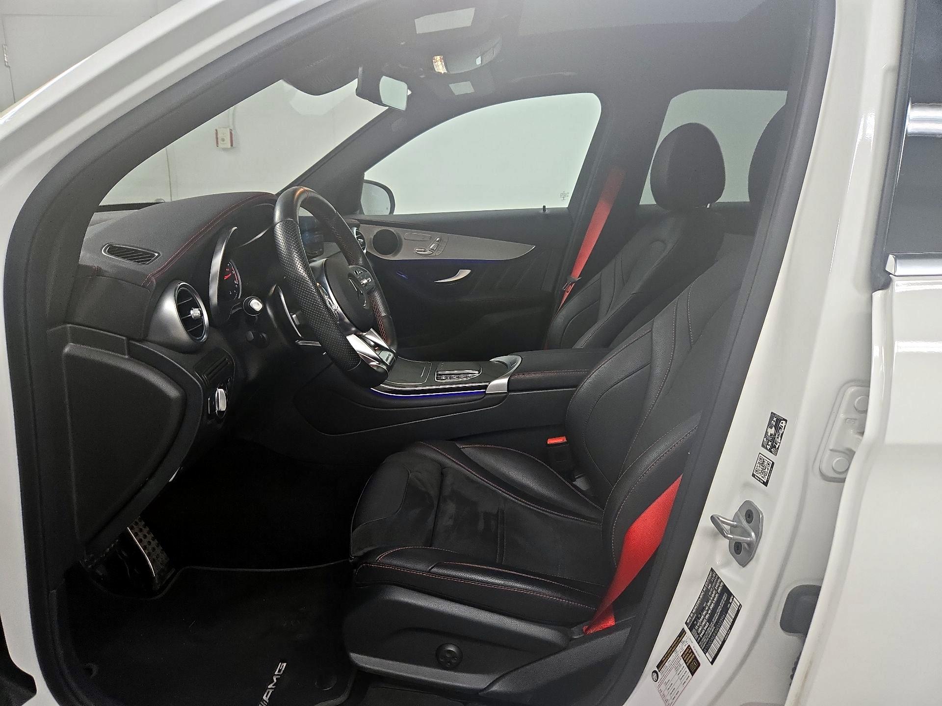 Thumbnail: 2022 Mercedes-Benz GLC - 11