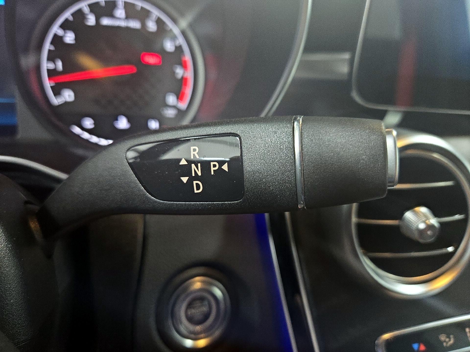 Thumbnail: 2022 Mercedes-Benz GLC - 17