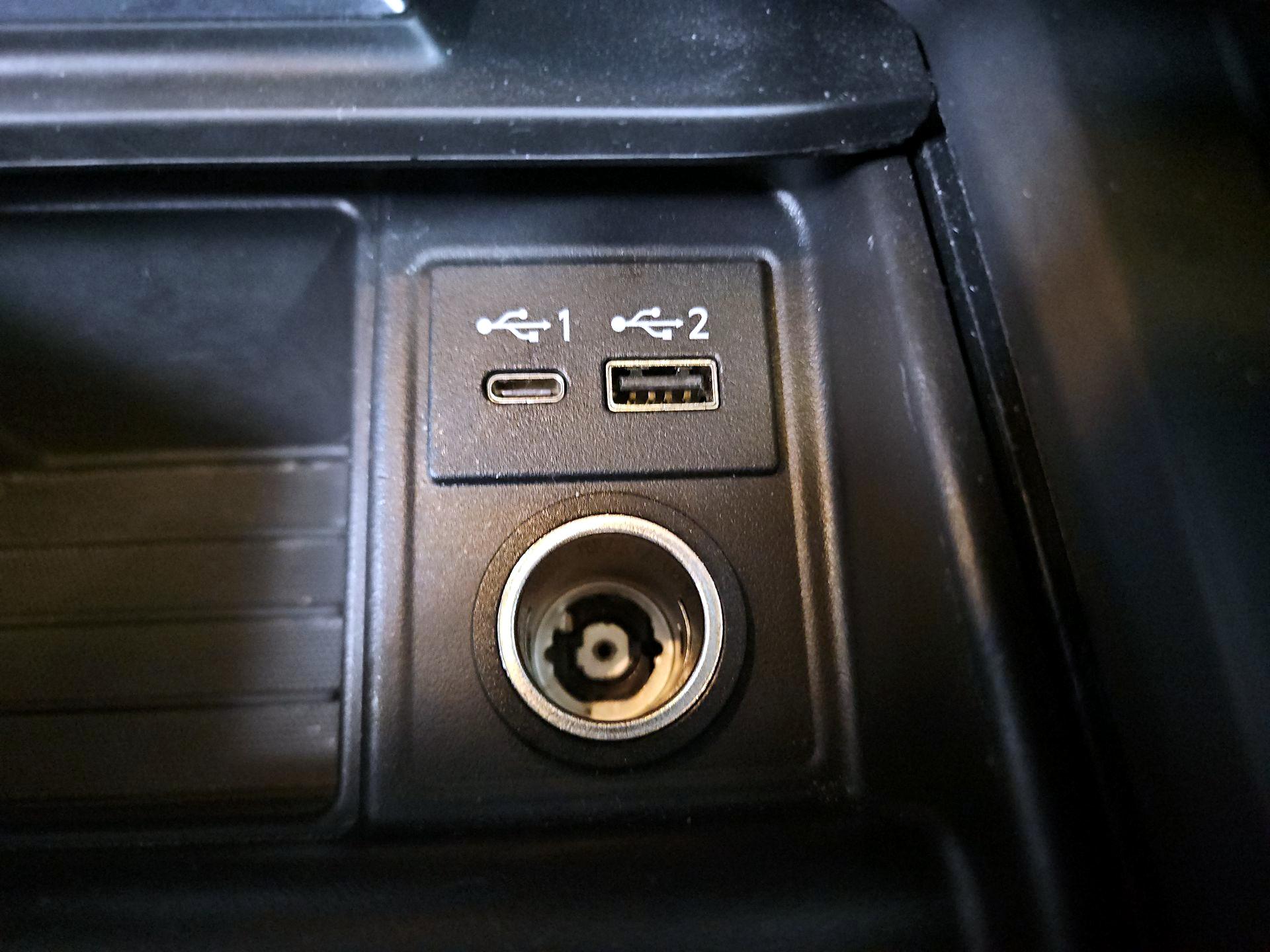 Thumbnail: 2021 INFINITI QX50 - 19