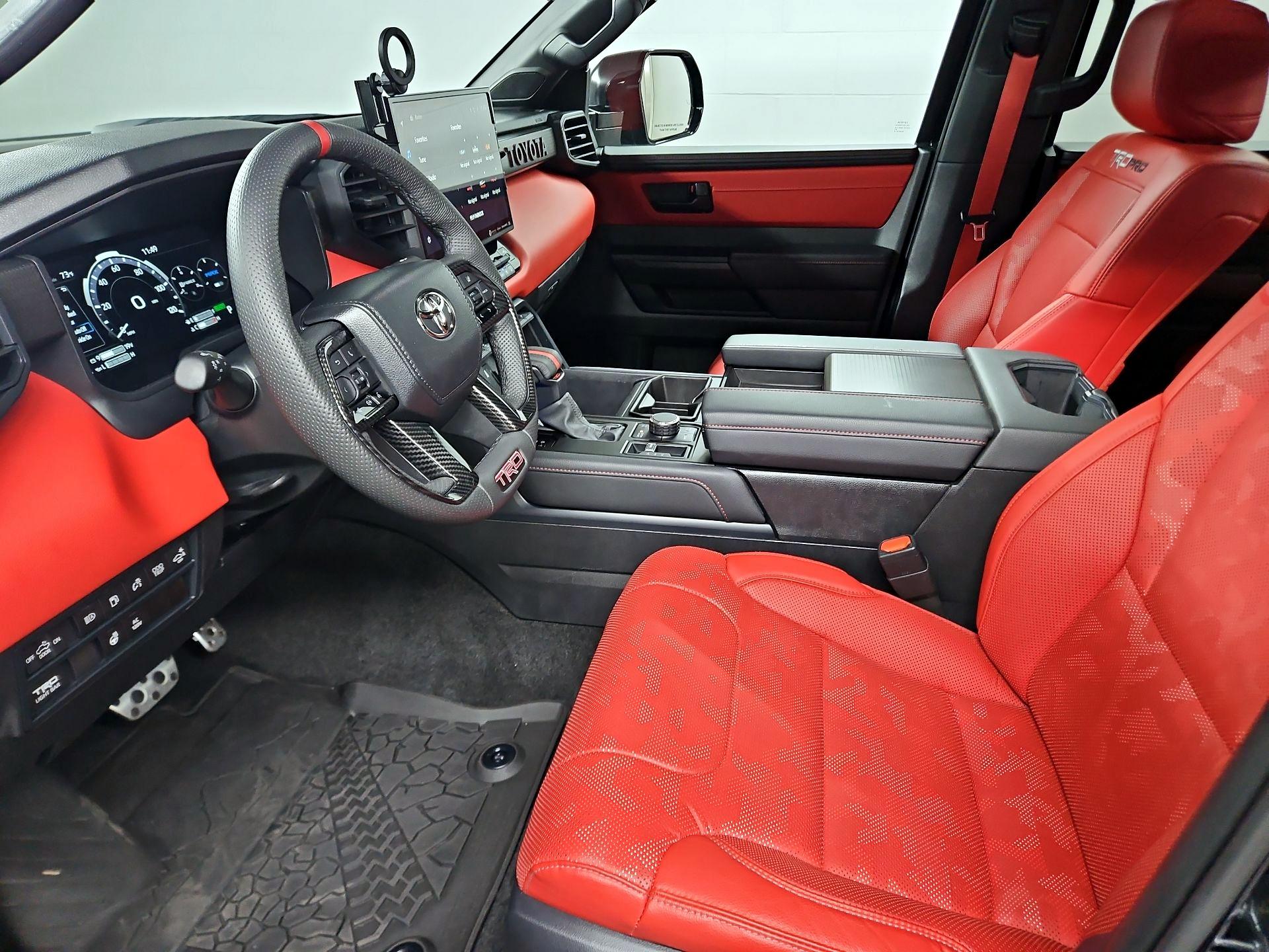 Thumbnail: 2024 Toyota Tundra - 11