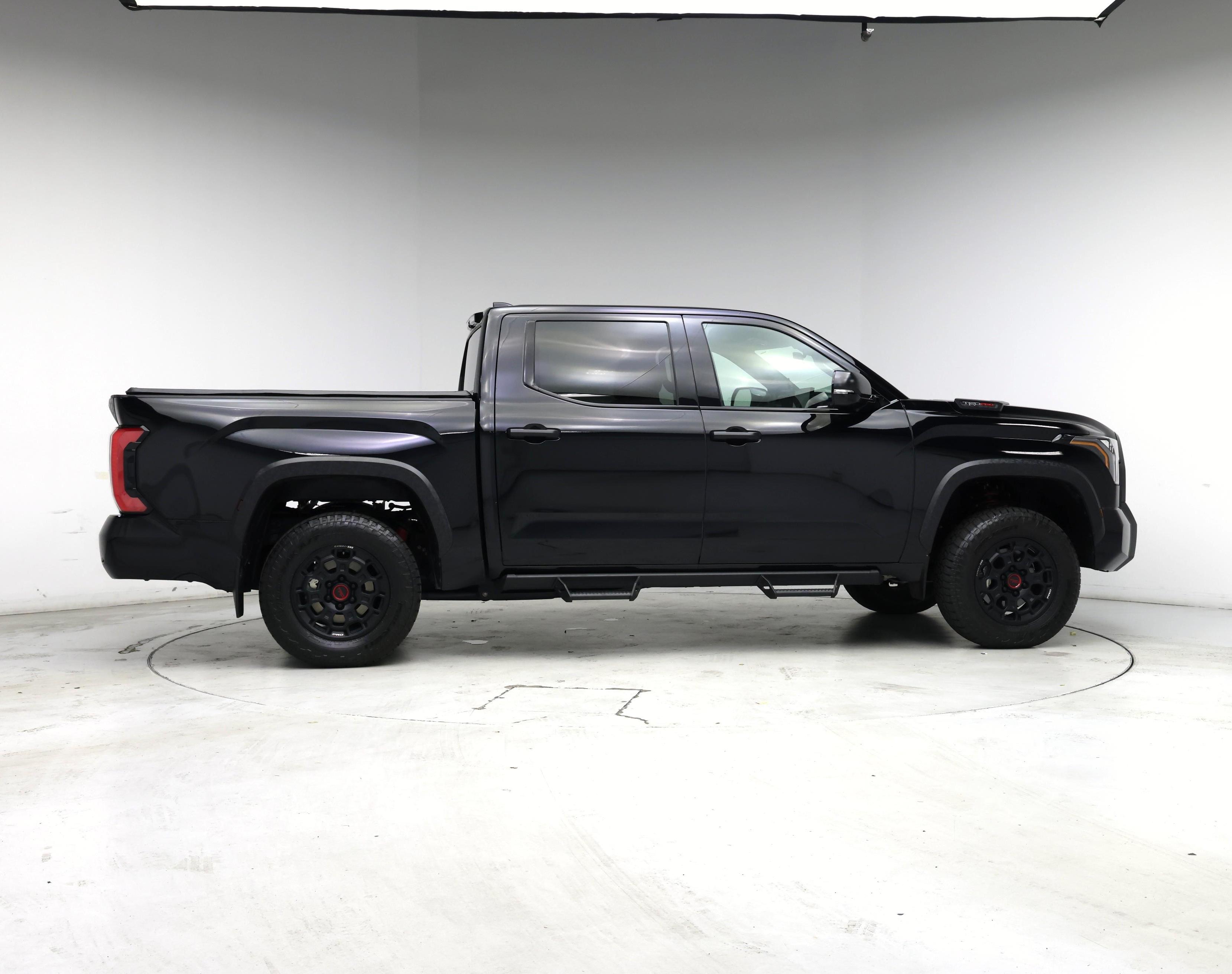 Thumbnail: 2024 Toyota Tundra - 7