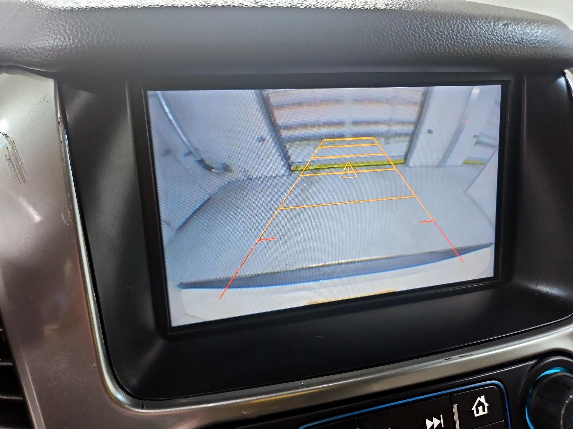 Thumbnail: 2015 Chevrolet Tahoe - 15