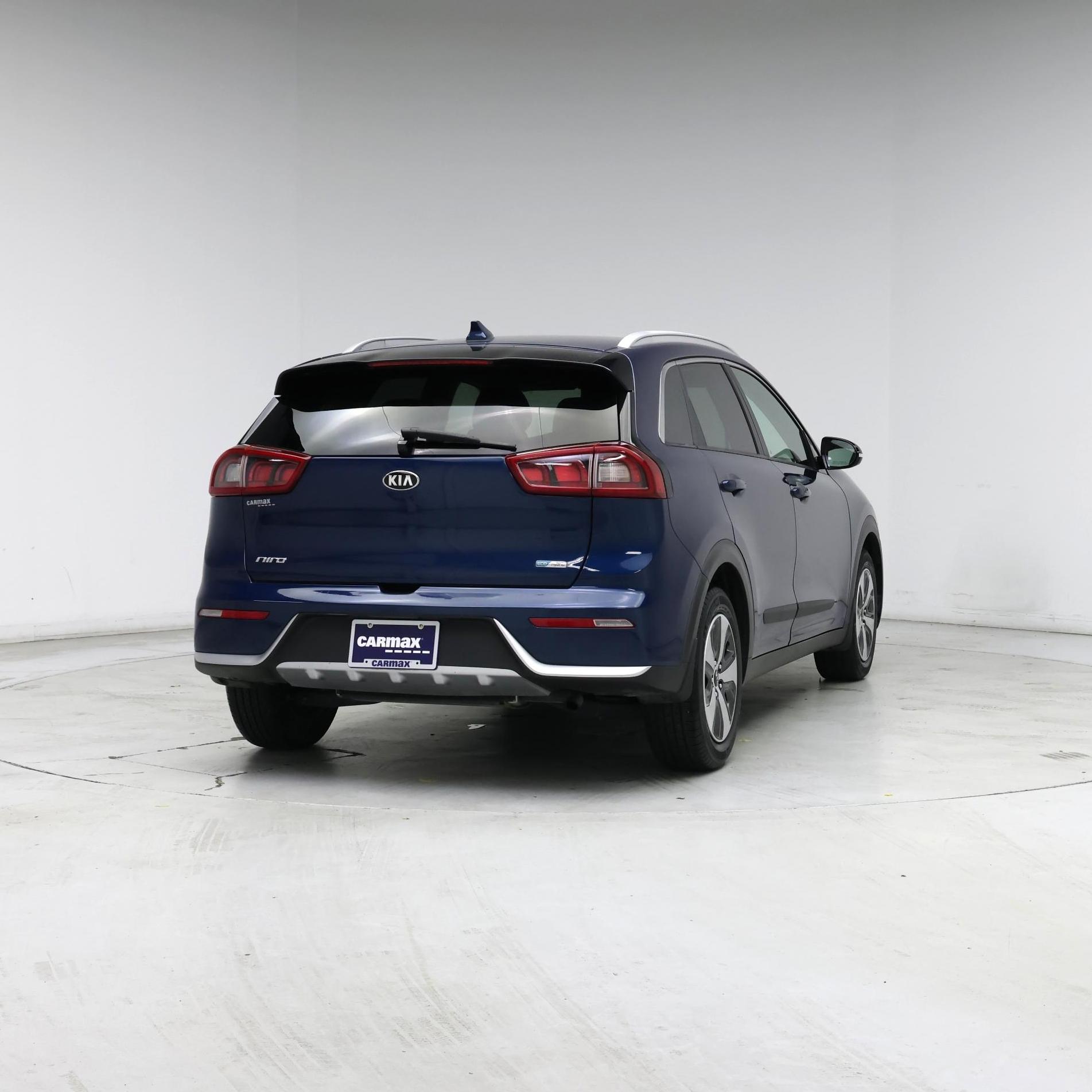 Thumbnail: 2018 Kia Niro - 8