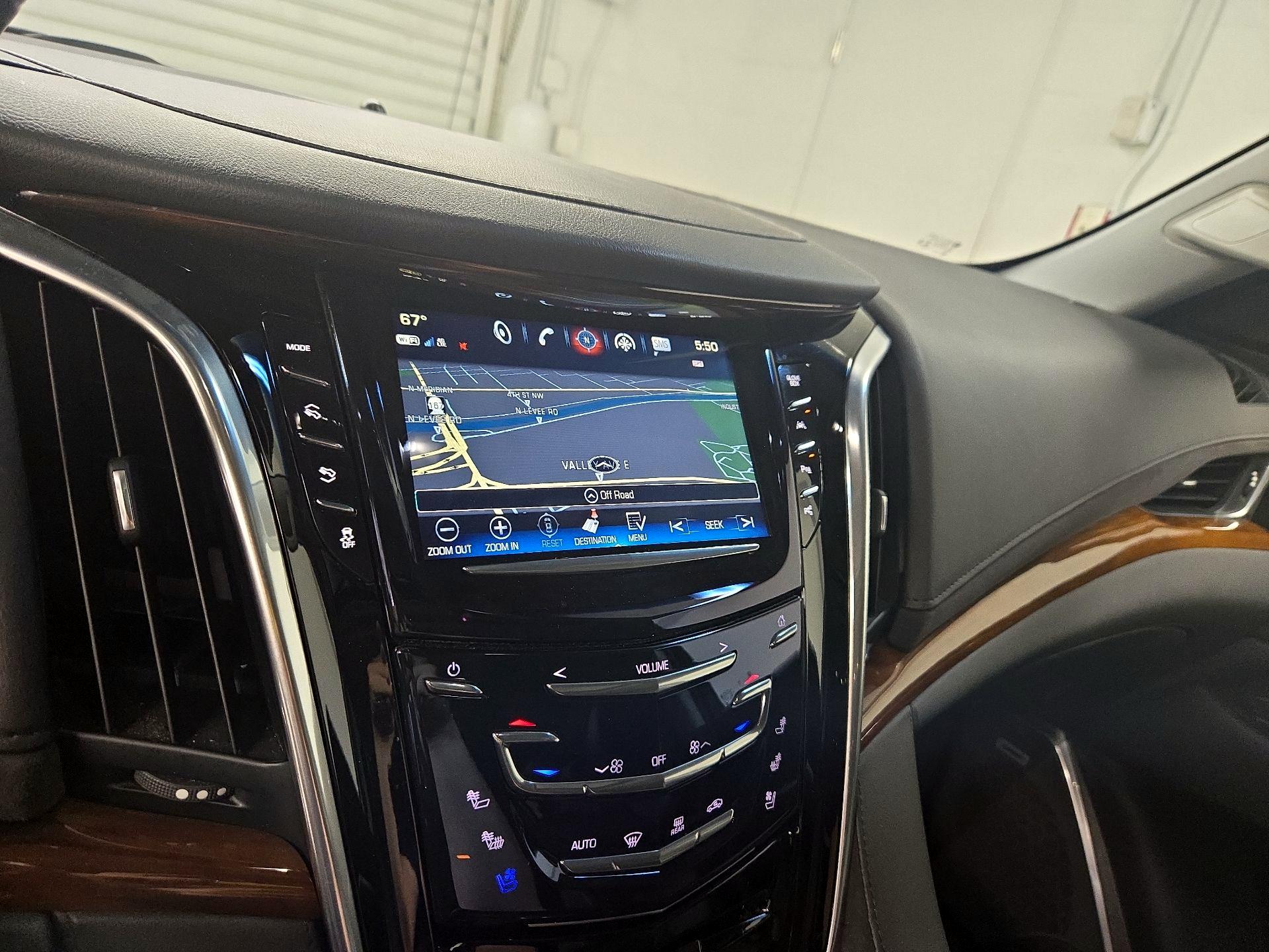 Thumbnail: 2019 Cadillac Escalade - 14