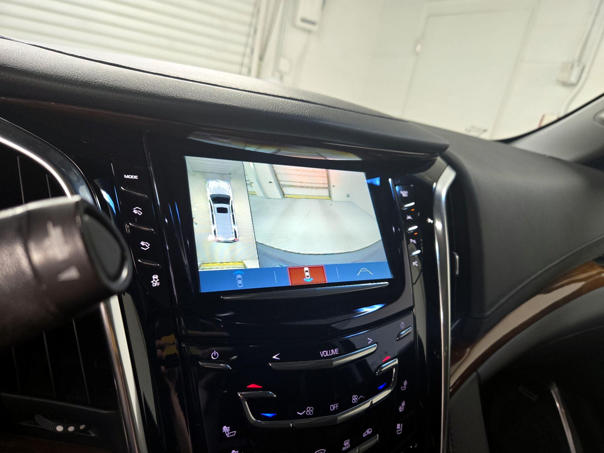 Thumbnail: 2019 Cadillac Escalade - 15