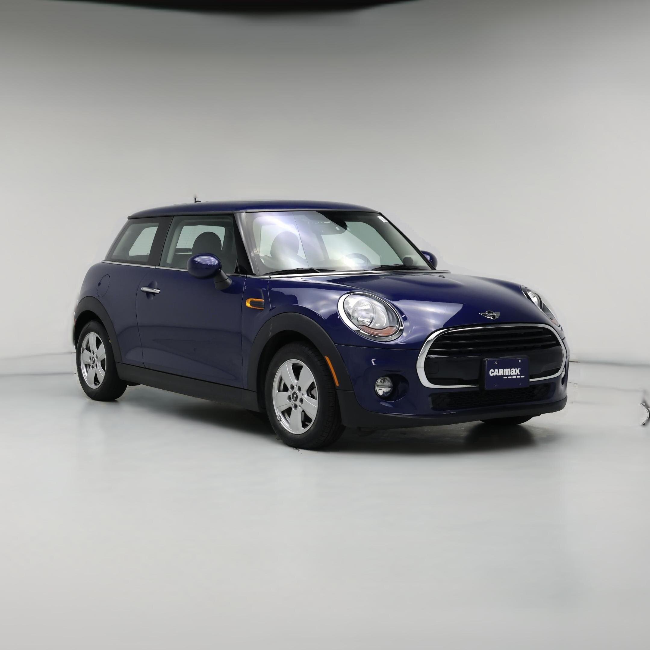 Thumbnail: 2017 MINI Cooper Hardtop - 1