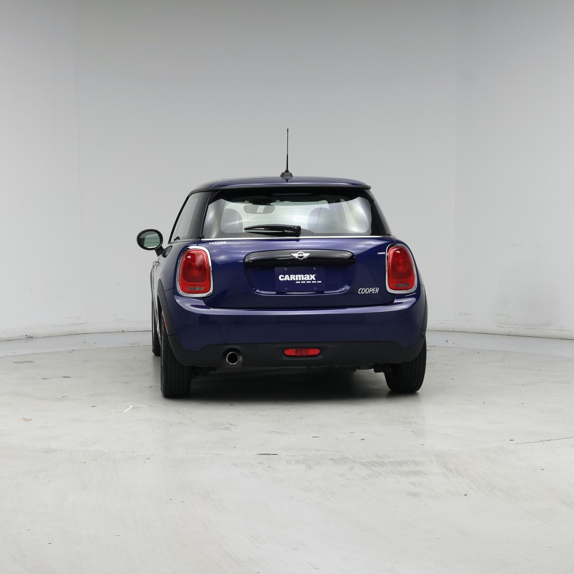 Thumbnail: 2017 MINI Cooper Hardtop - 6