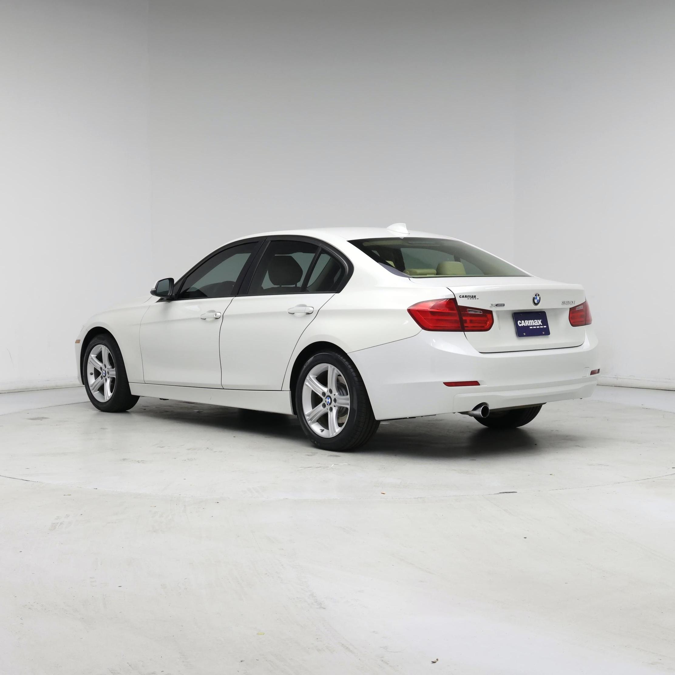 Thumbnail: 2014 BMW 3 Series - 2